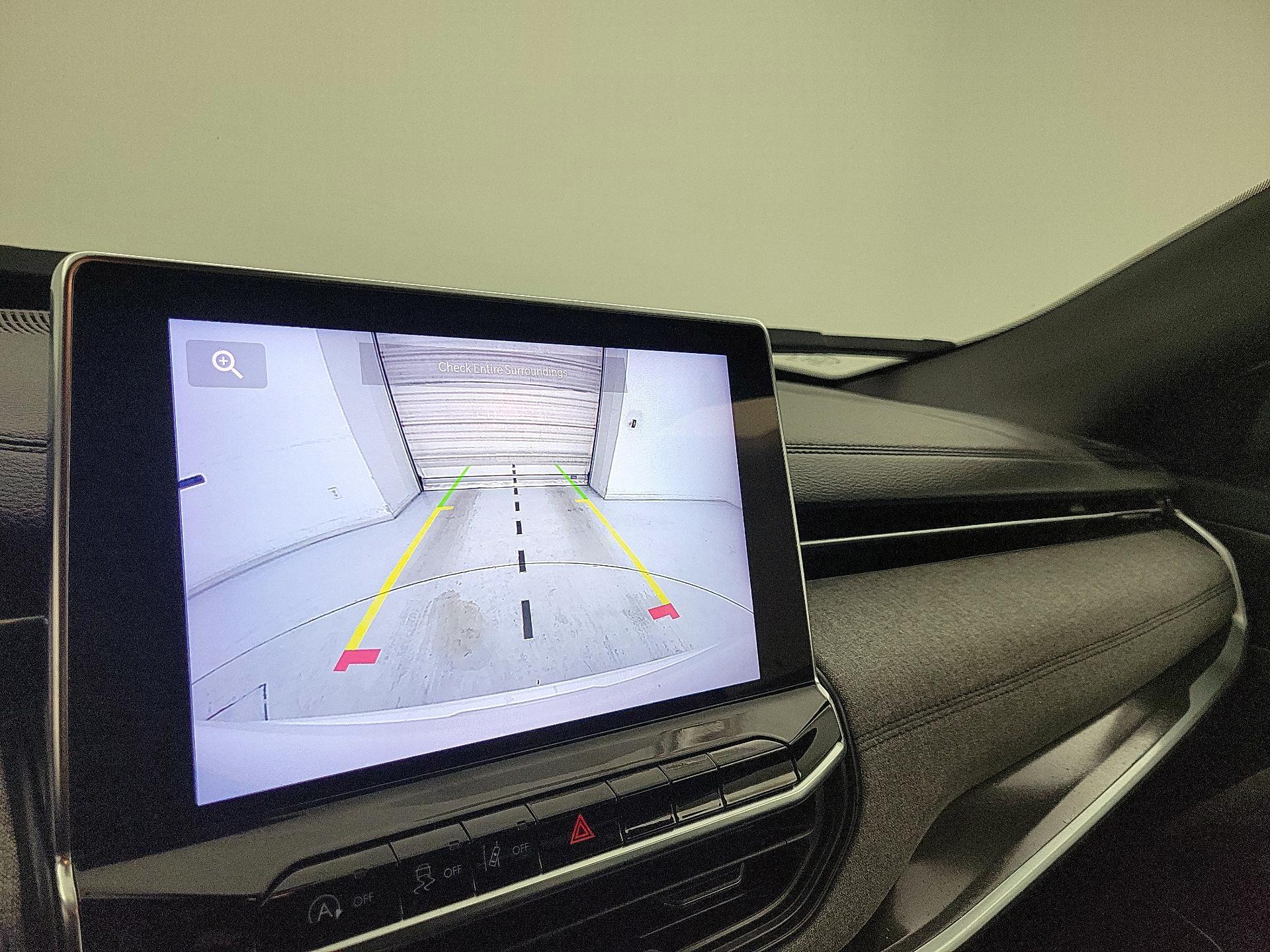 Thumbnail: 2024 Jeep Compass - 14