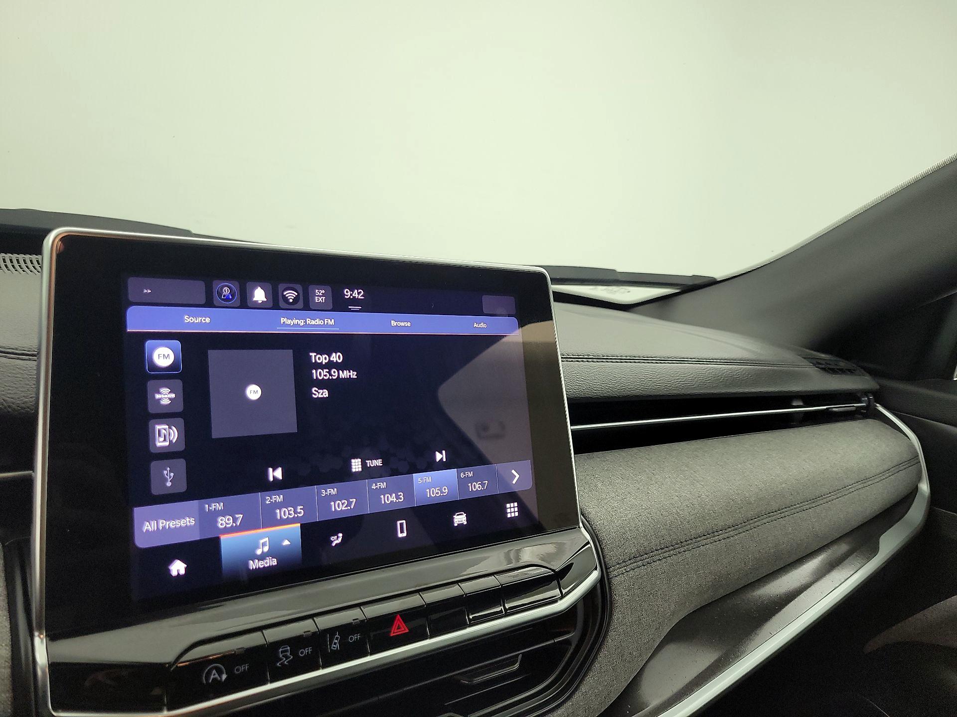 Thumbnail: 2024 Jeep Compass - 15