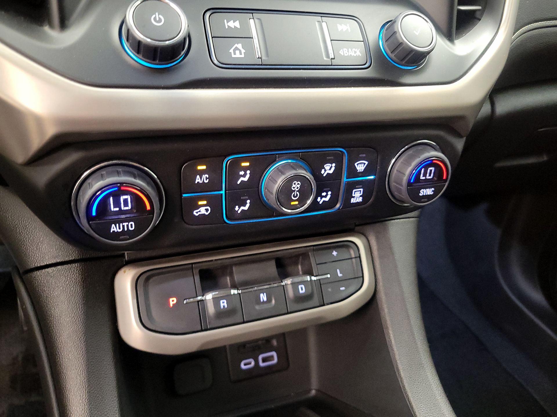 Thumbnail: 2023 GMC Acadia - 16