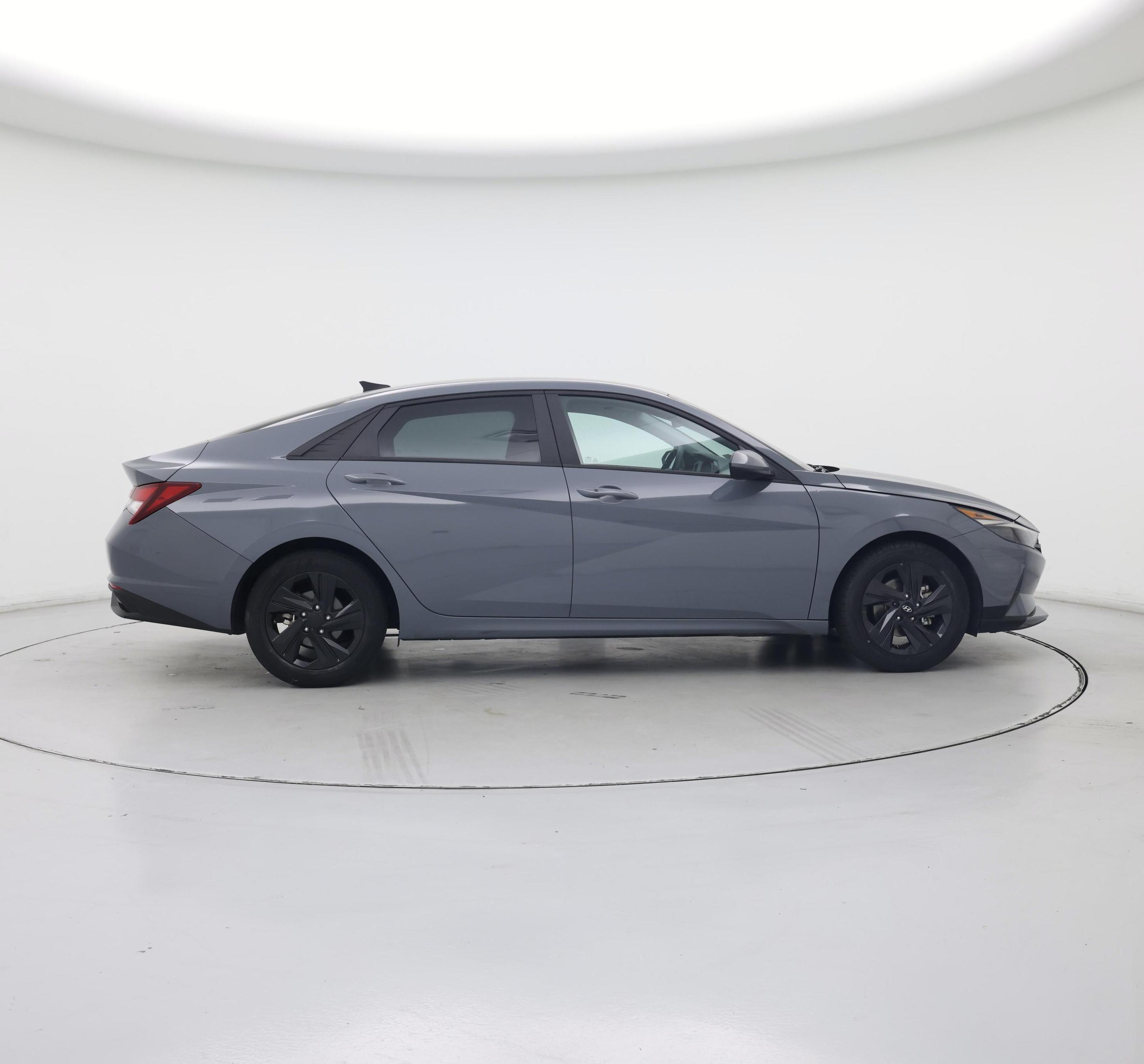 Thumbnail: 2023 Hyundai Elantra - 7
