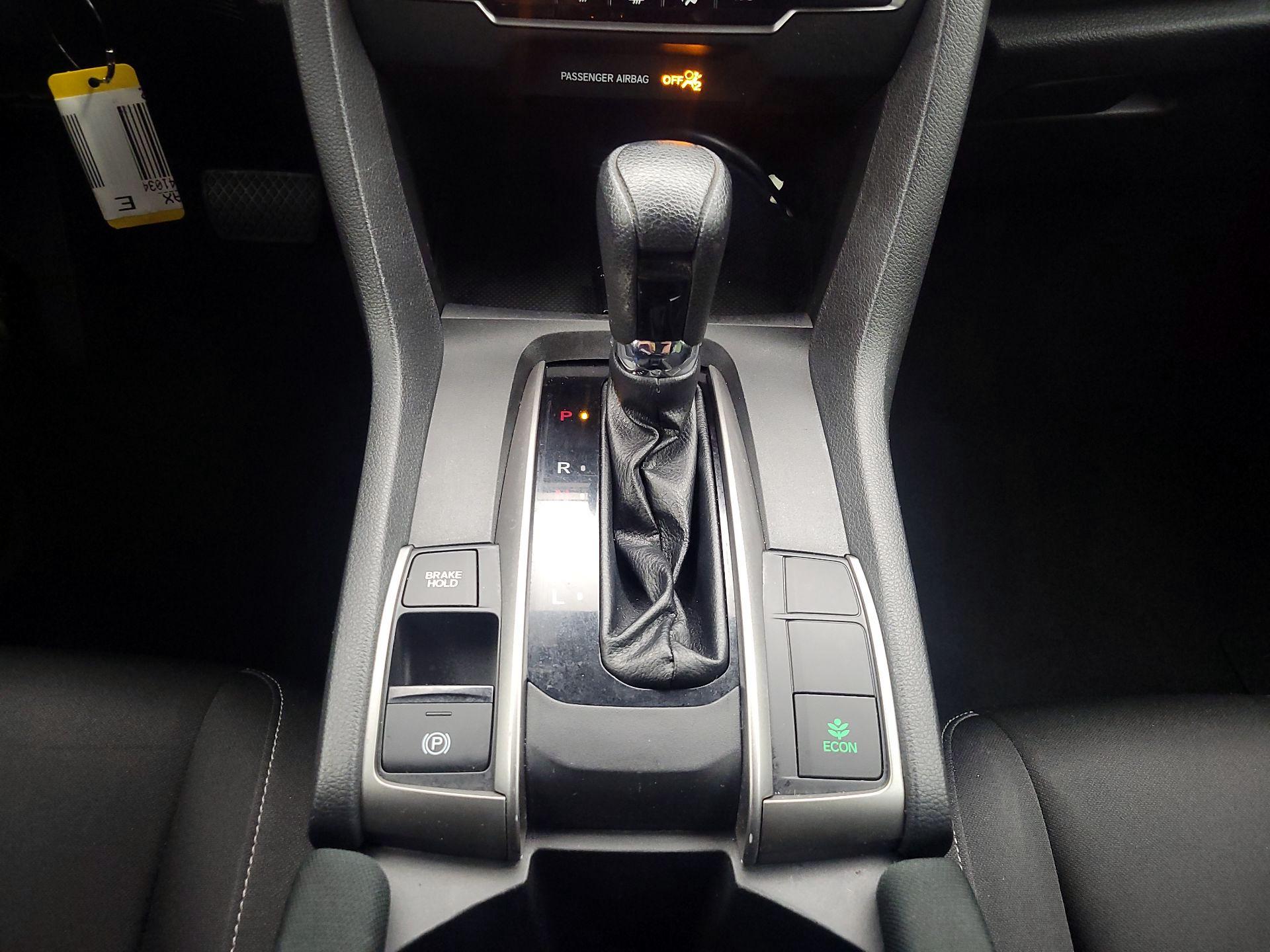 Thumbnail: 2019 Honda Civic - 17