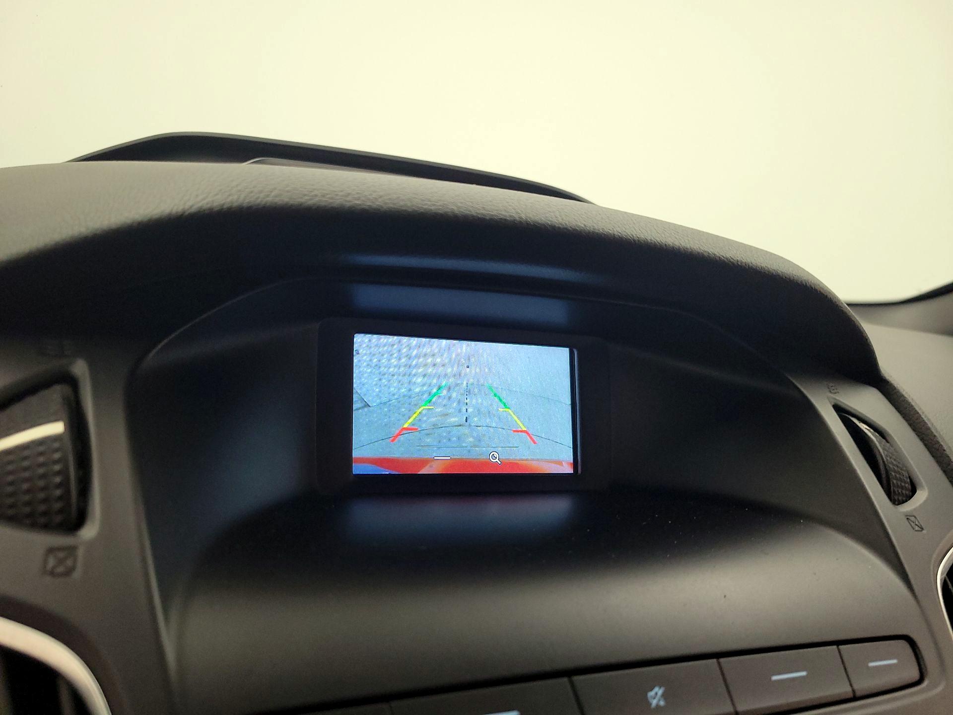 Thumbnail: 2018 Ford Focus - 14