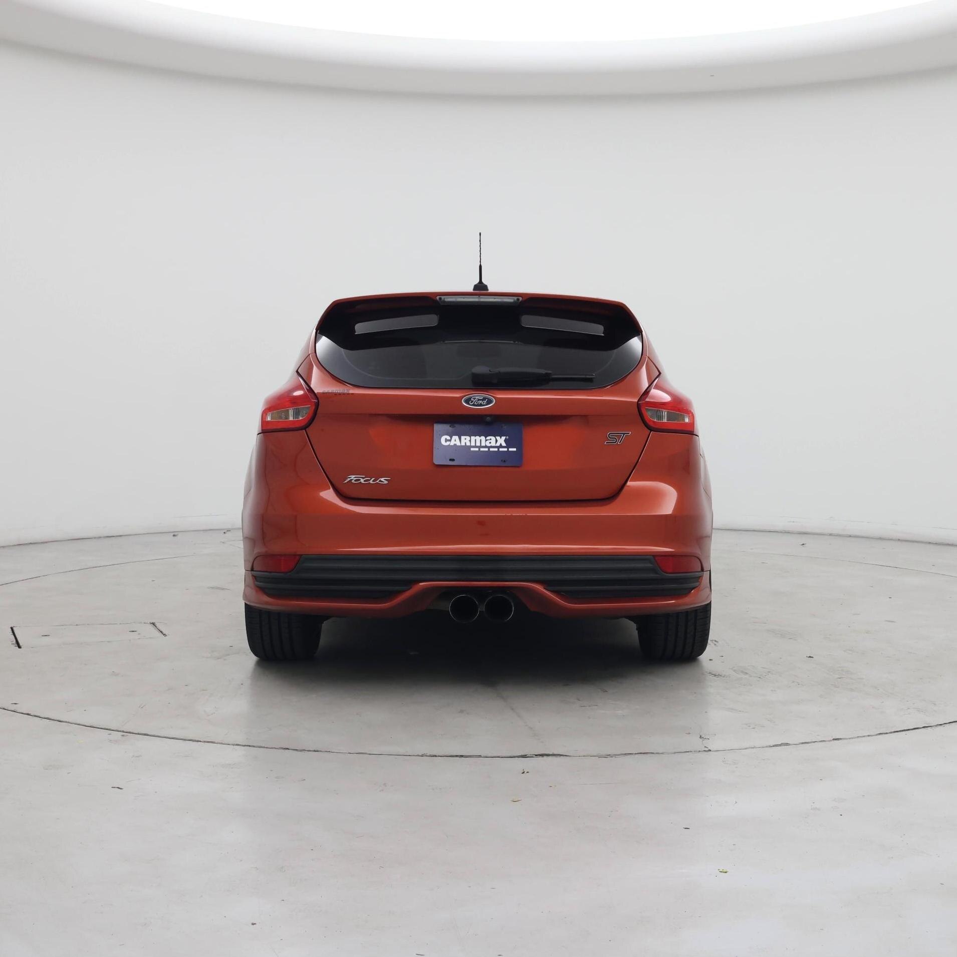 Thumbnail: 2018 Ford Focus - 6