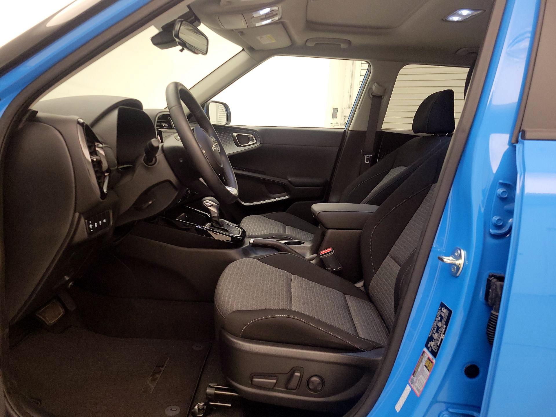 Thumbnail: 2025 Kia Soul - 11