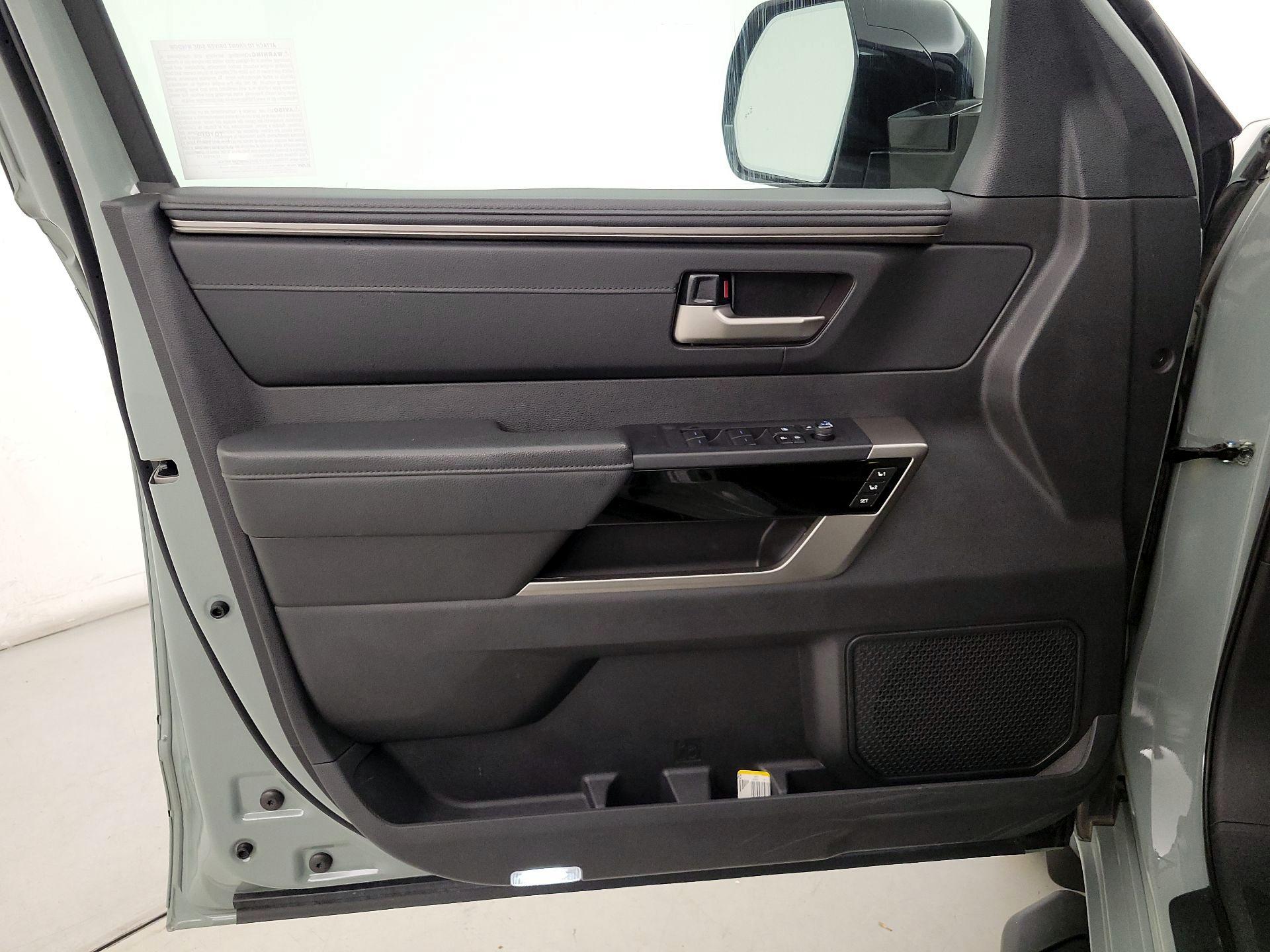 Thumbnail: 2024 Toyota Tundra - 12