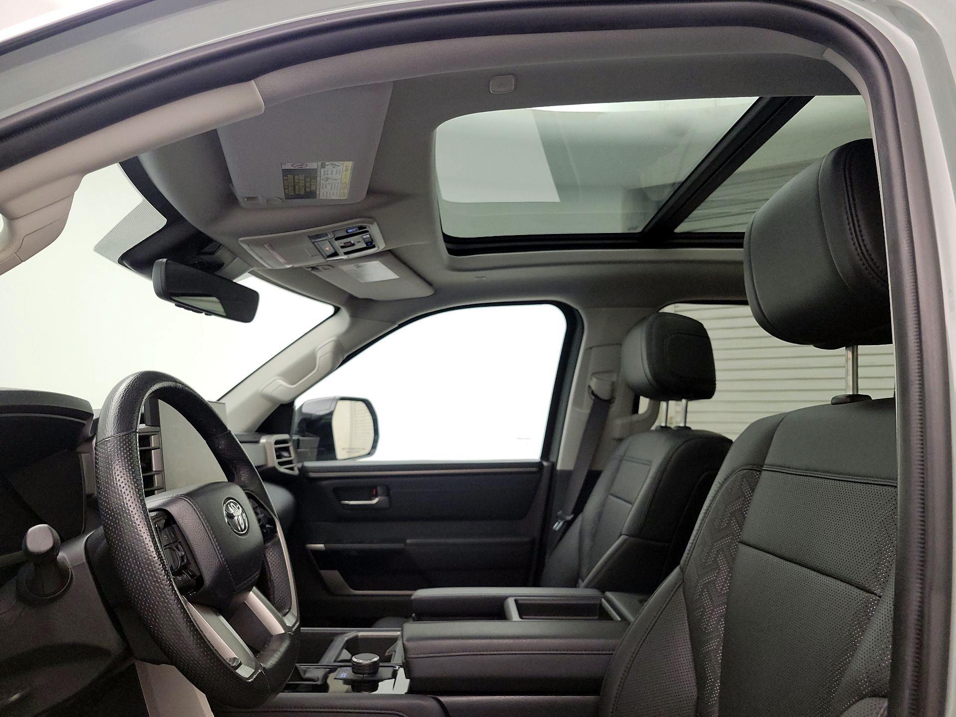 Thumbnail: 2024 Toyota Tundra - 19