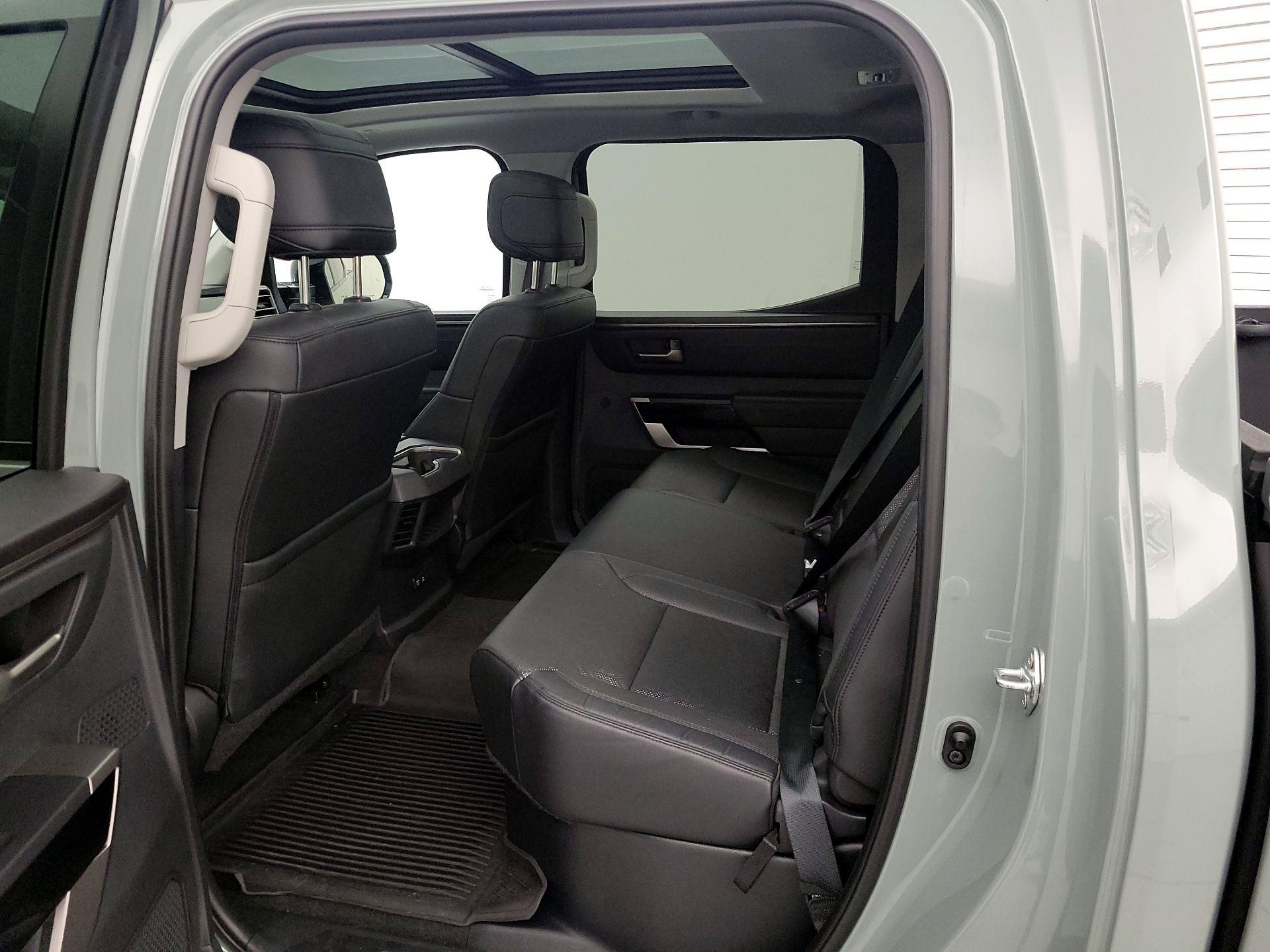 Thumbnail: 2024 Toyota Tundra - 20