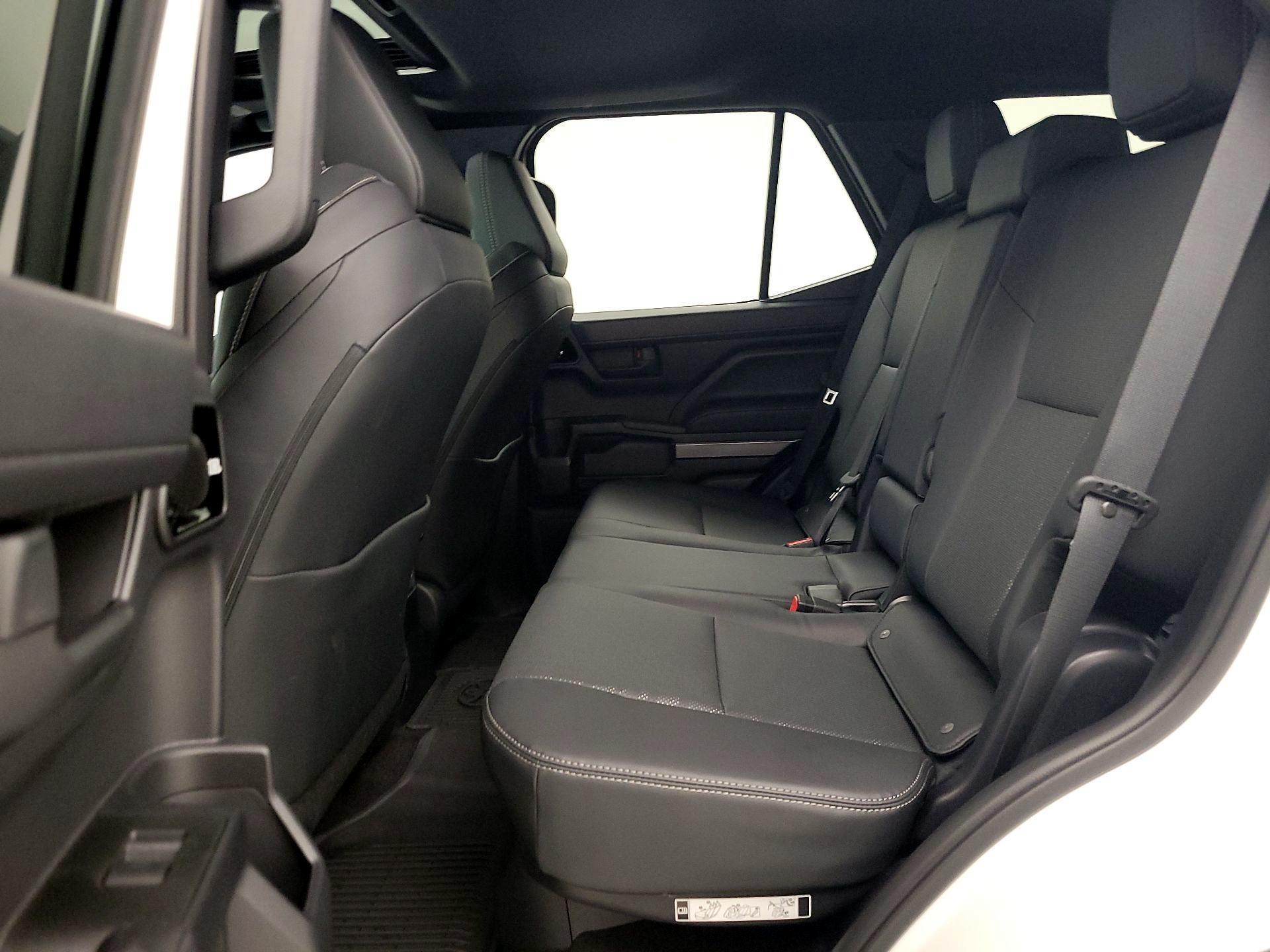 Thumbnail: 2025 Toyota 4Runner - 20