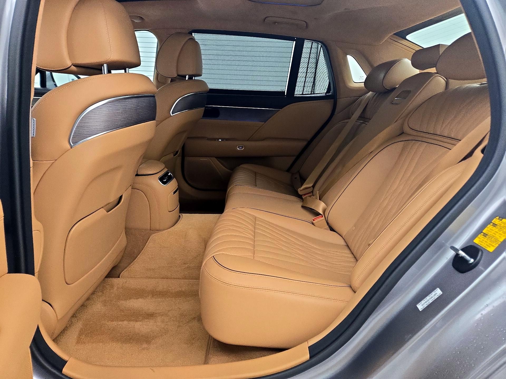 Thumbnail: 2023 Genesis G90 - 20