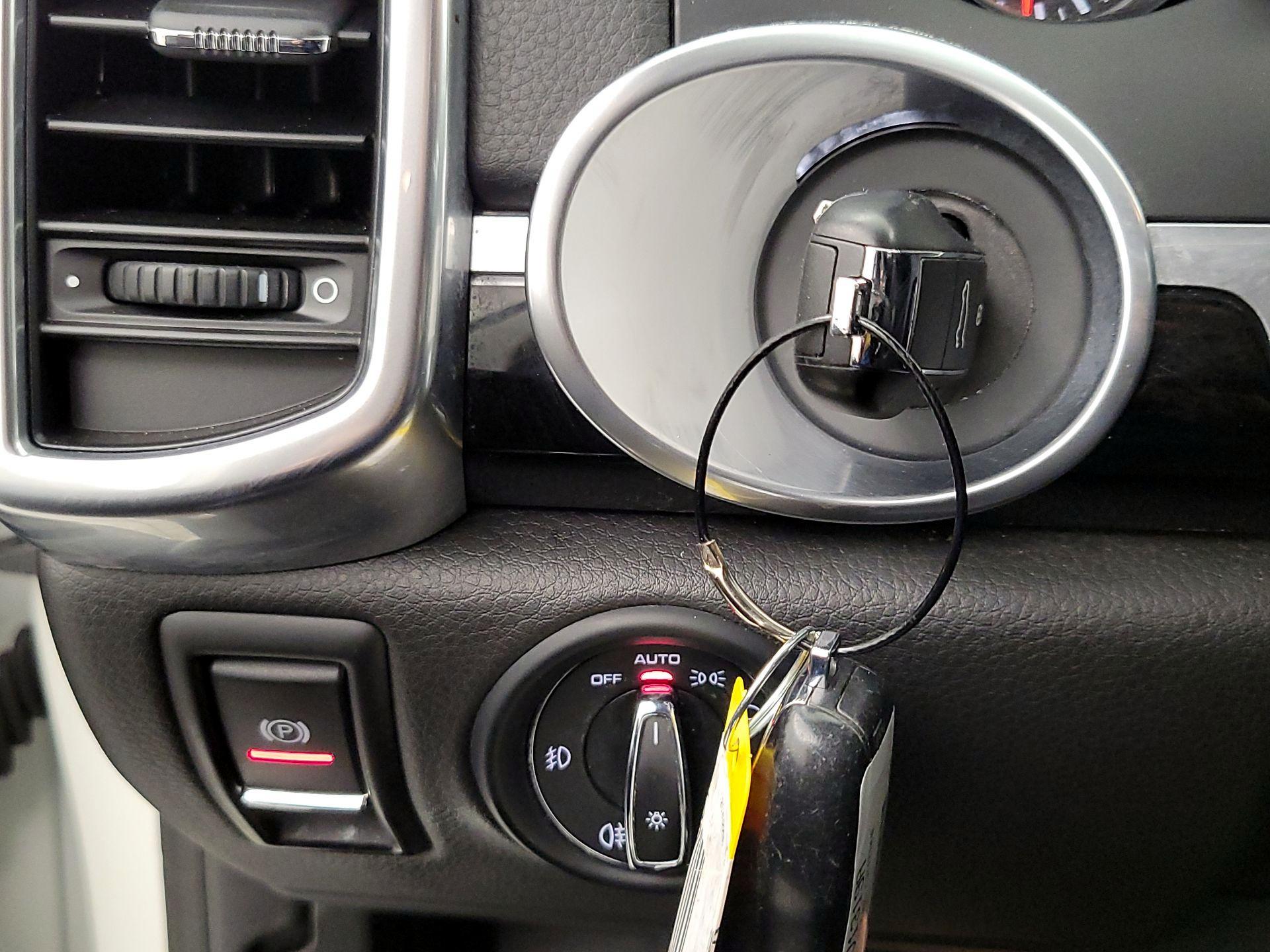 Thumbnail: 2018 Porsche Cayenne - 13