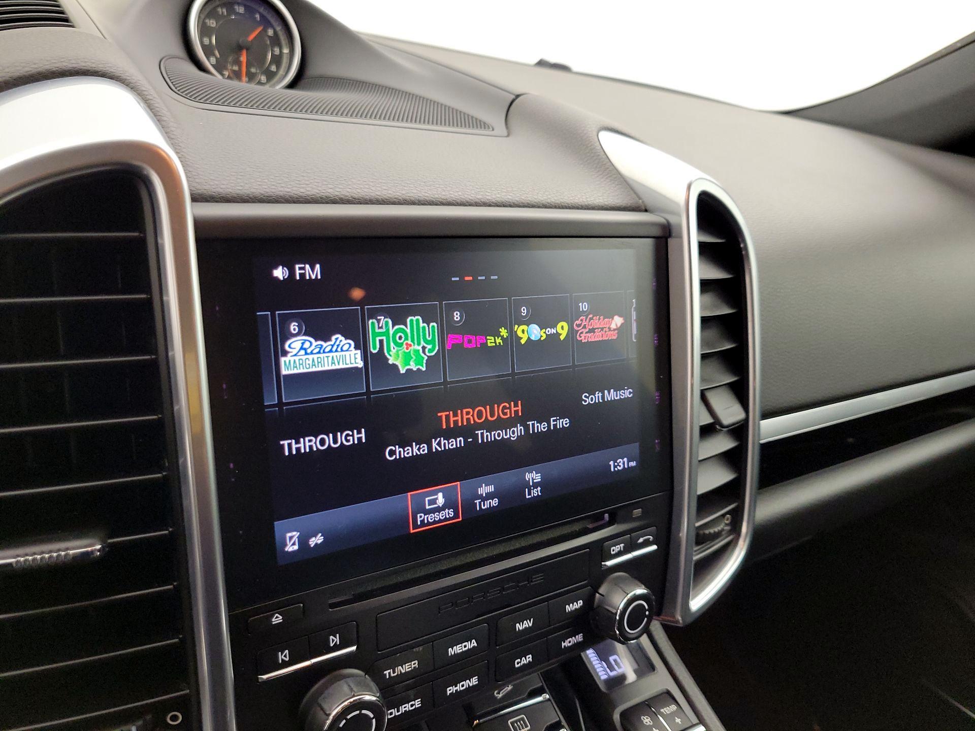 Thumbnail: 2018 Porsche Cayenne - 16