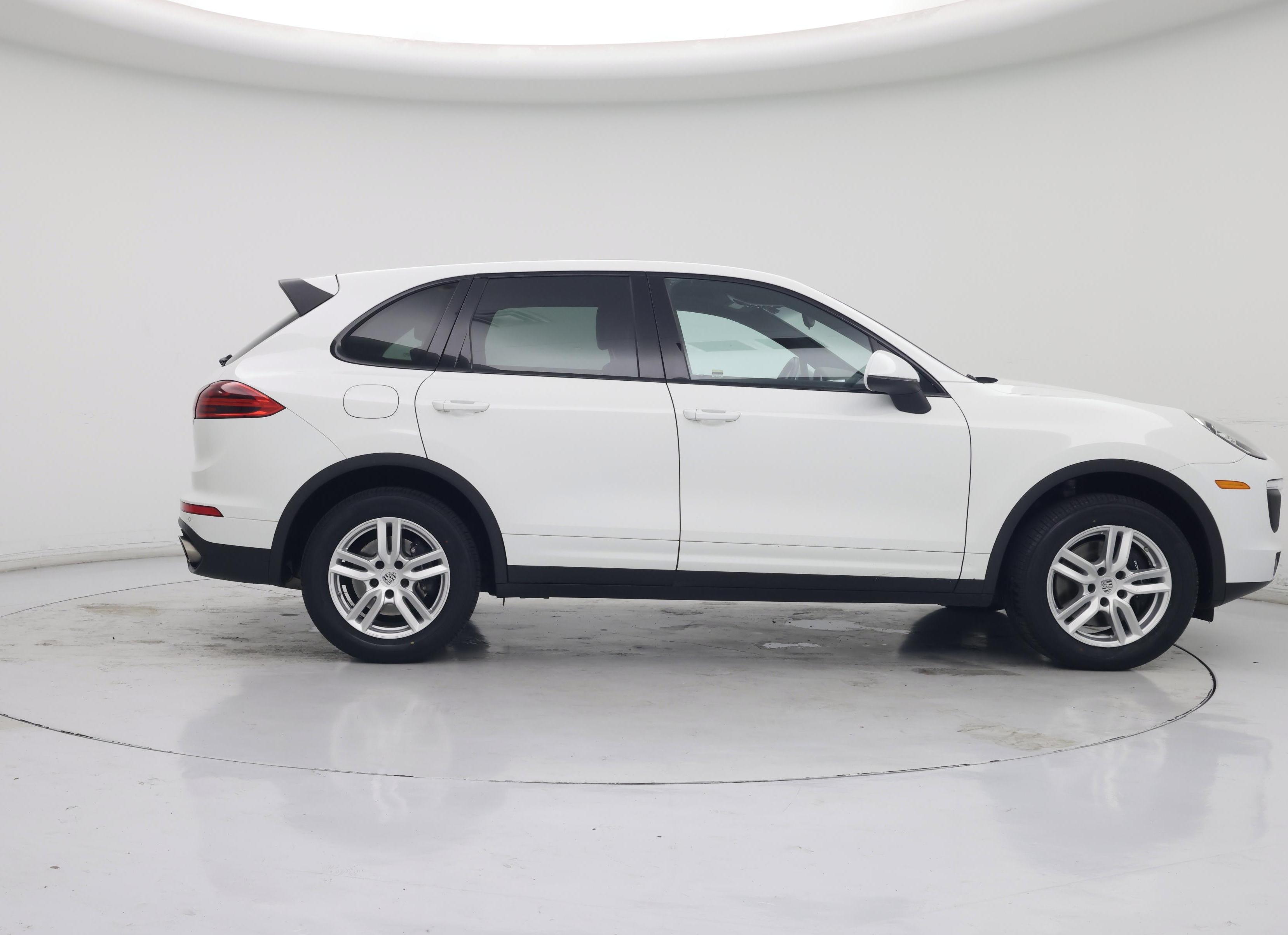 Thumbnail: 2018 Porsche Cayenne - 7