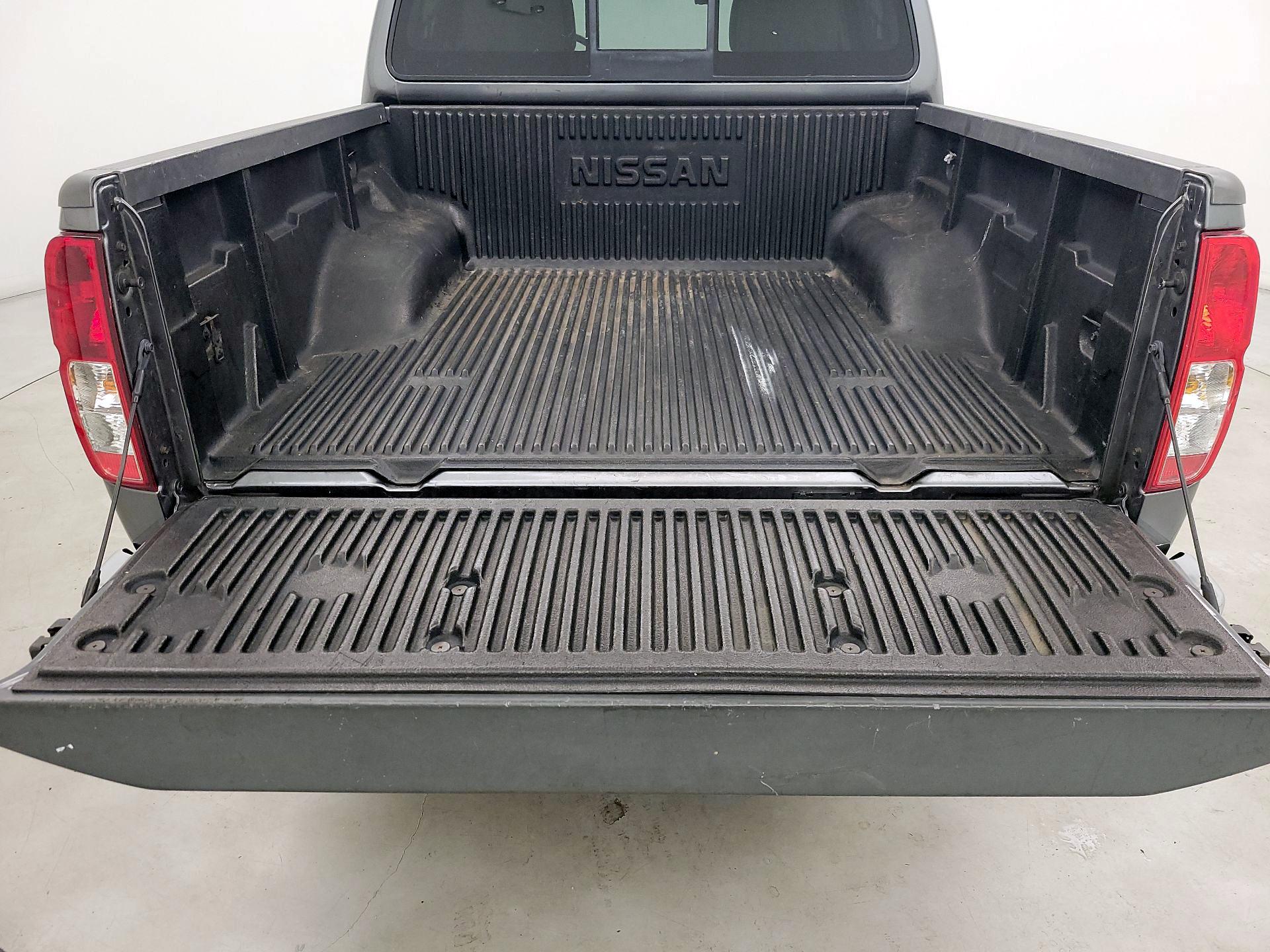 Thumbnail: 2016 Nissan Frontier - 19