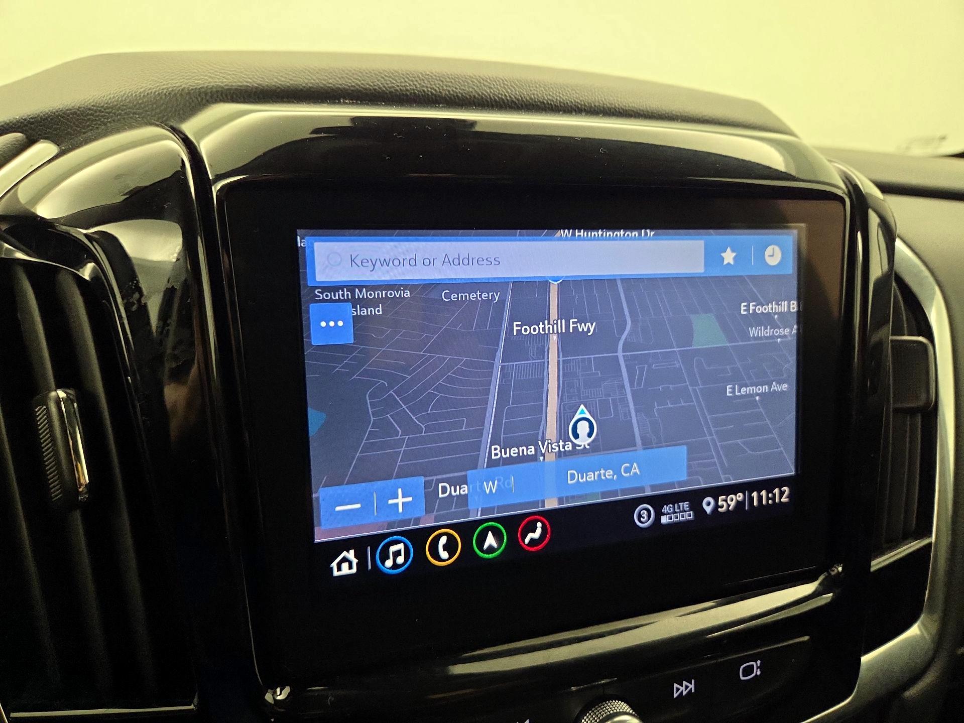 Thumbnail: 2021 Chevrolet Traverse - 14