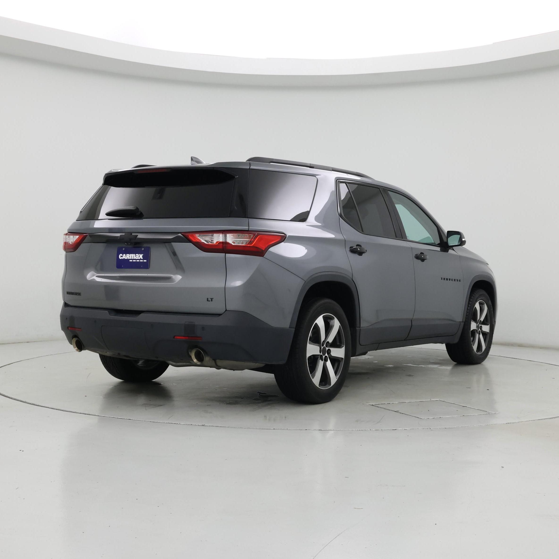 Thumbnail: 2021 Chevrolet Traverse - 8