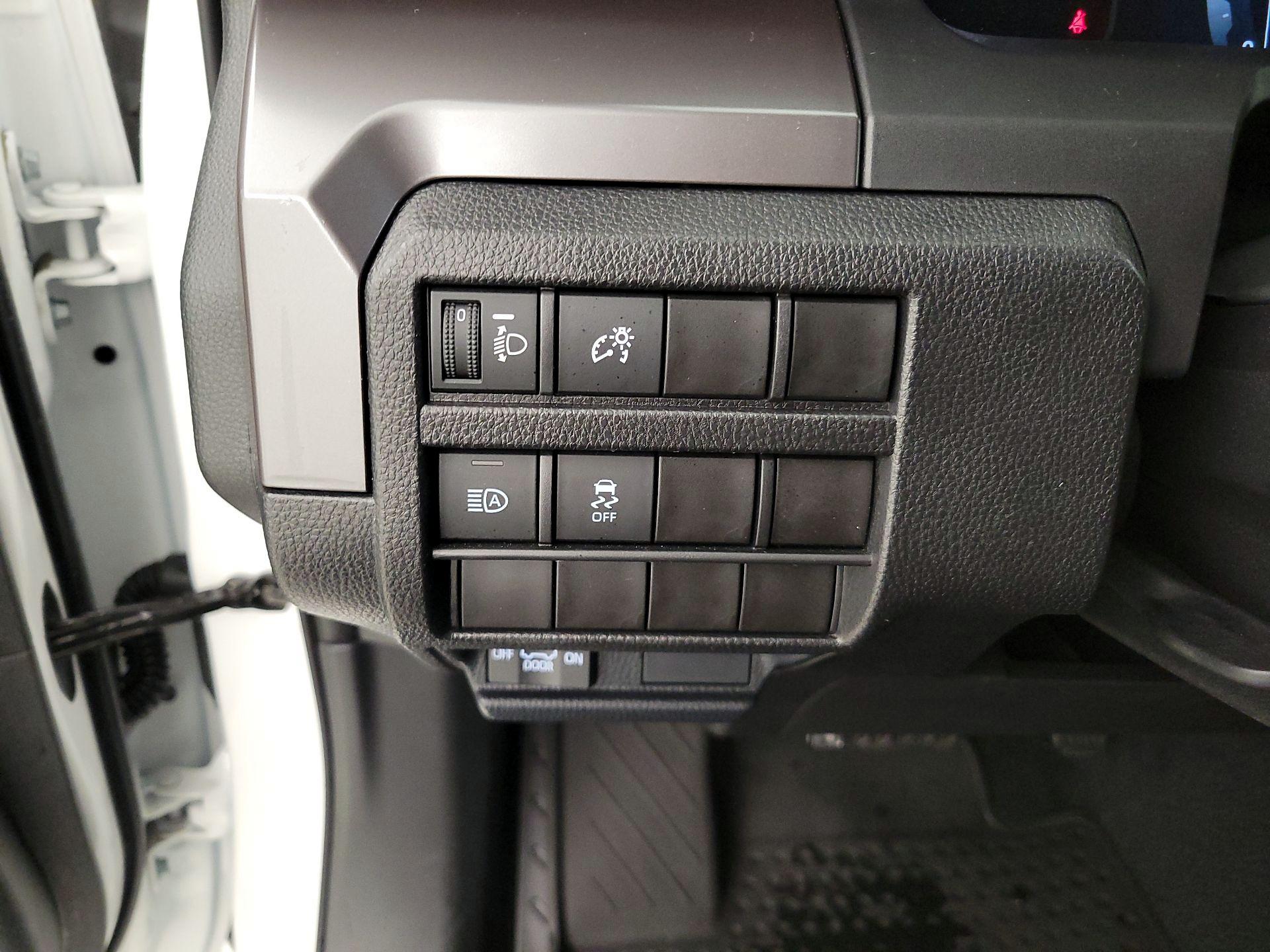 Thumbnail: 2025 Toyota Tacoma - 13