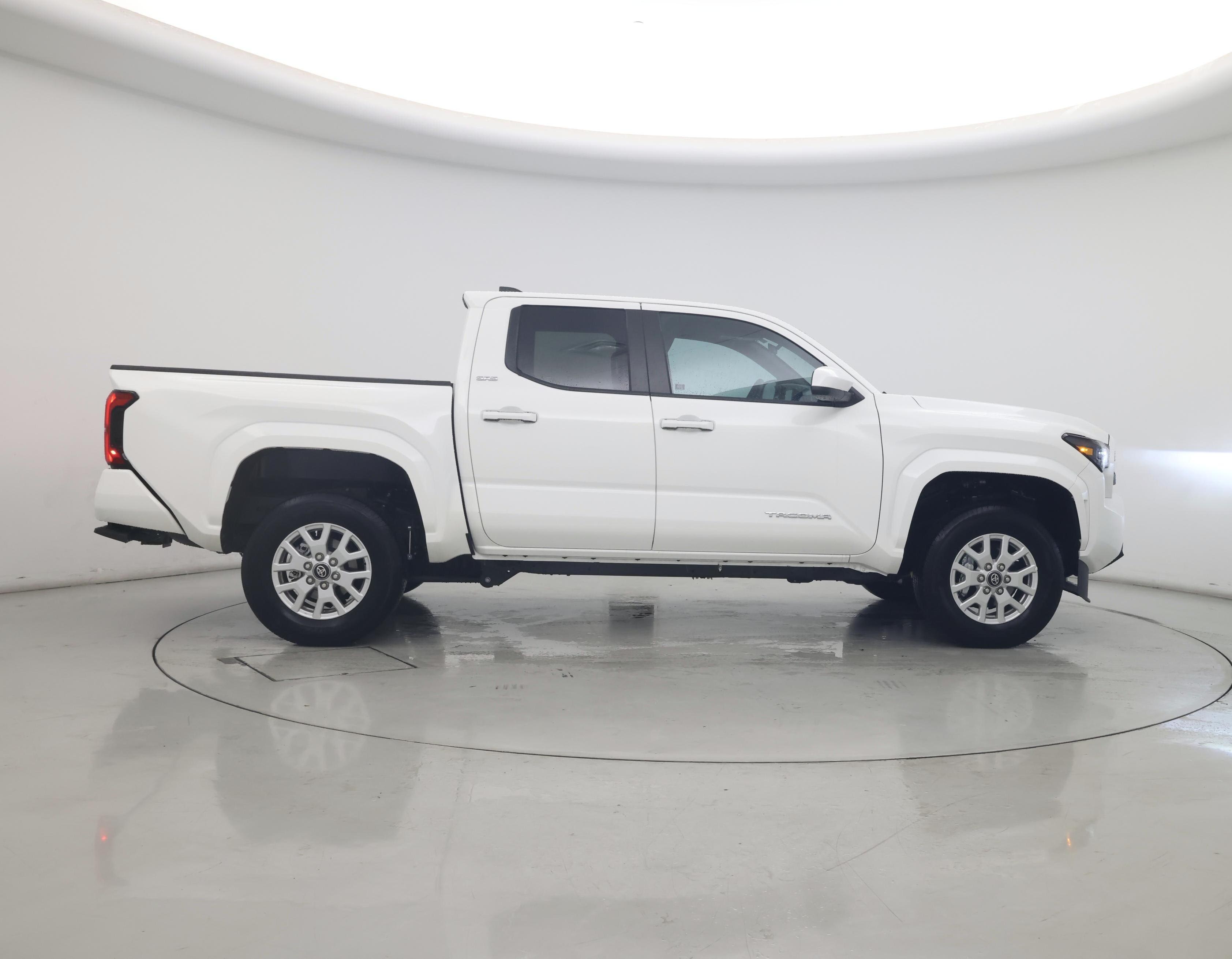 Thumbnail: 2025 Toyota Tacoma - 7