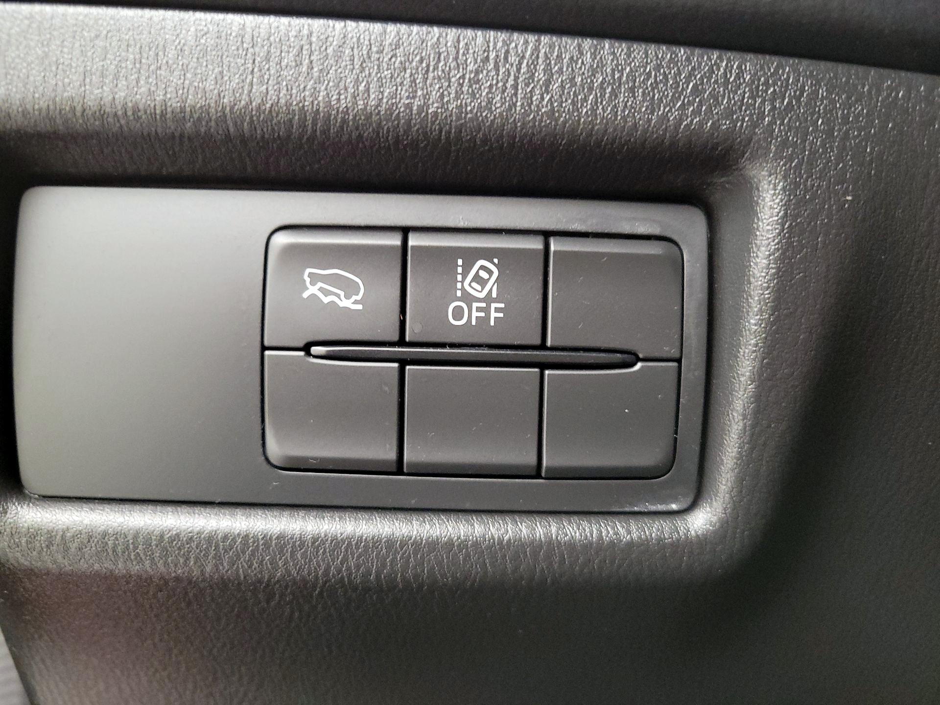 Thumbnail: 2025 Mazda CX-5 - 13