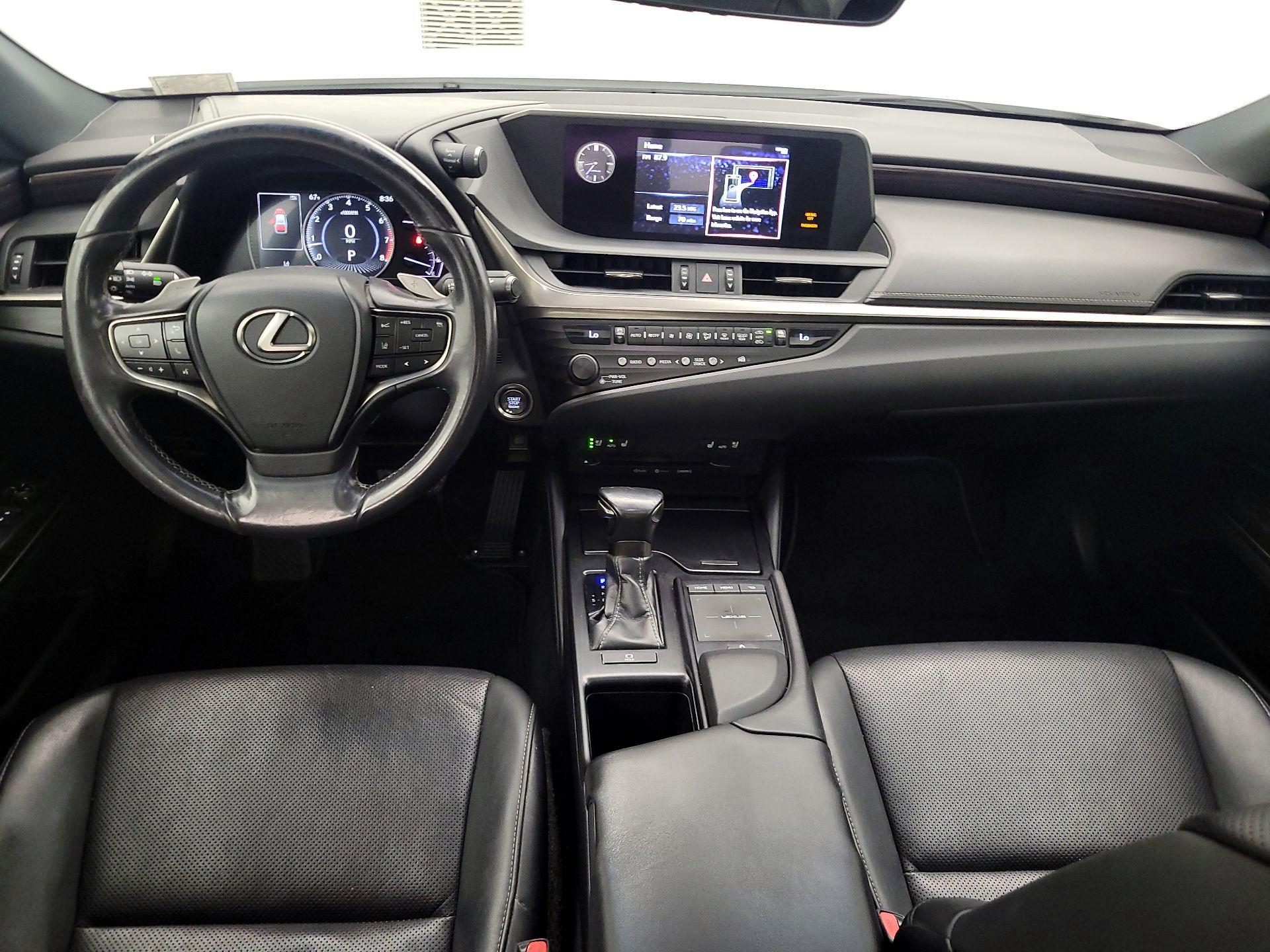 Thumbnail: 2019 Lexus ES - 9