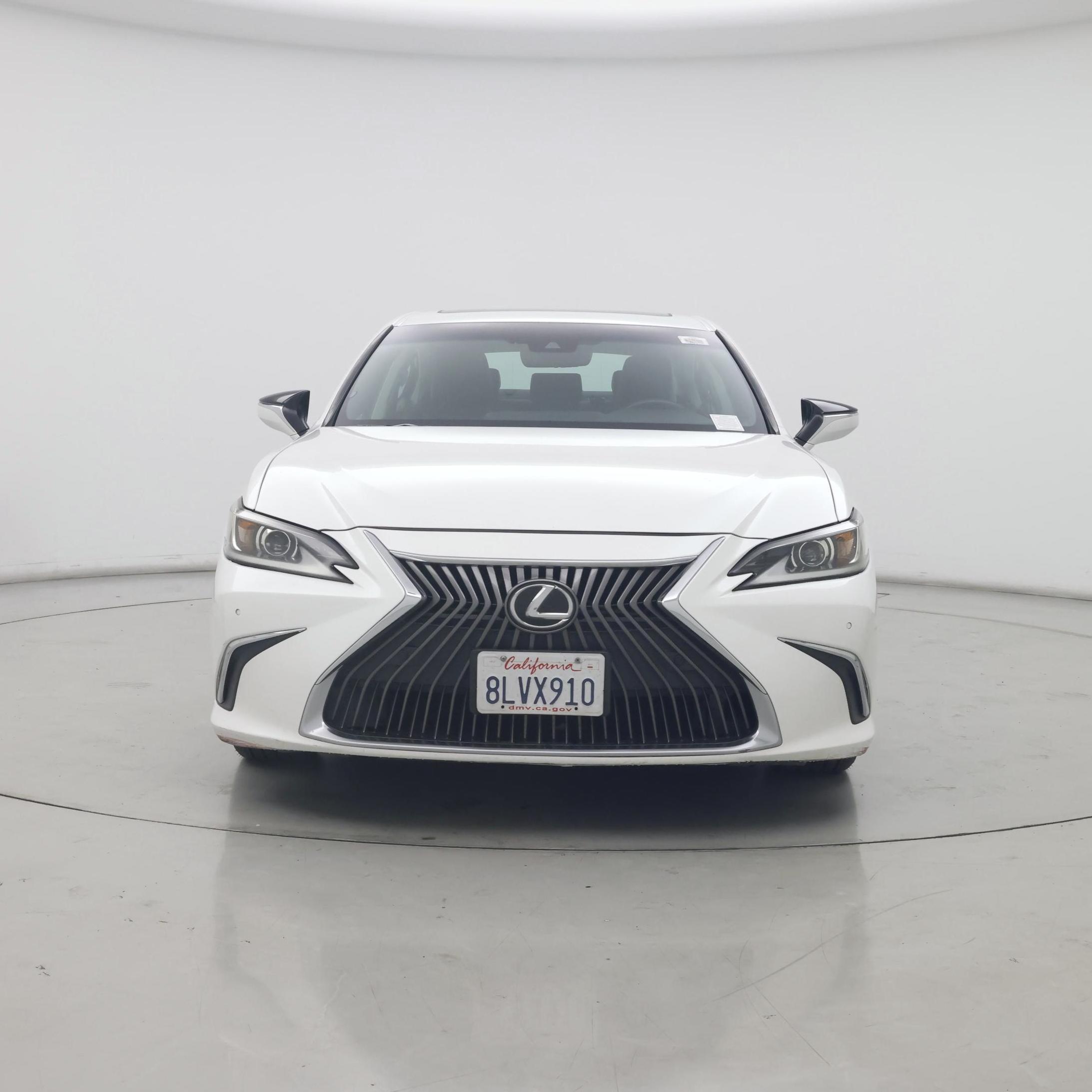Thumbnail: 2019 Lexus ES - 5