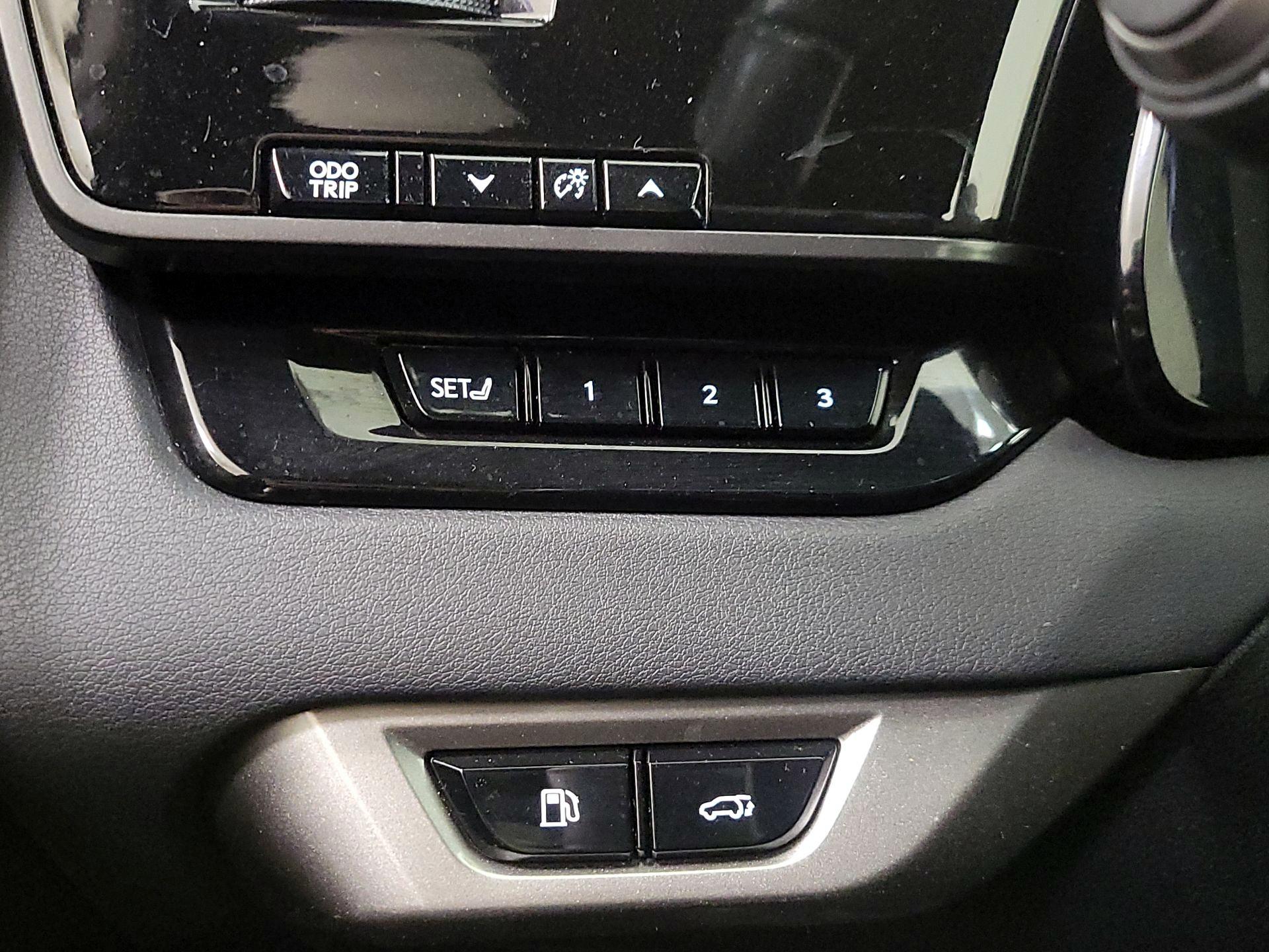 Thumbnail: 2023 Lexus RX - 13