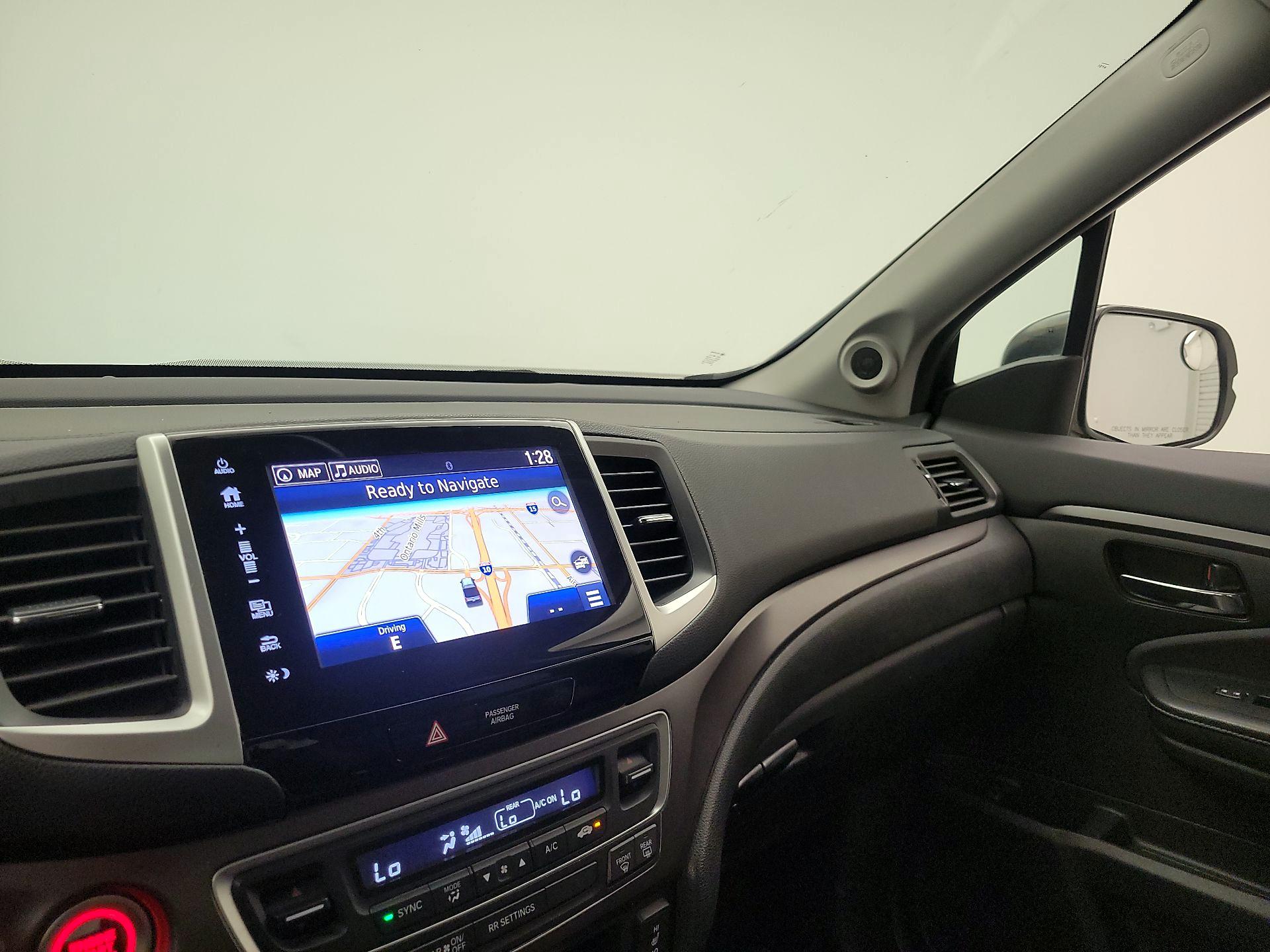 Thumbnail: 2017 Honda Ridgeline - 14