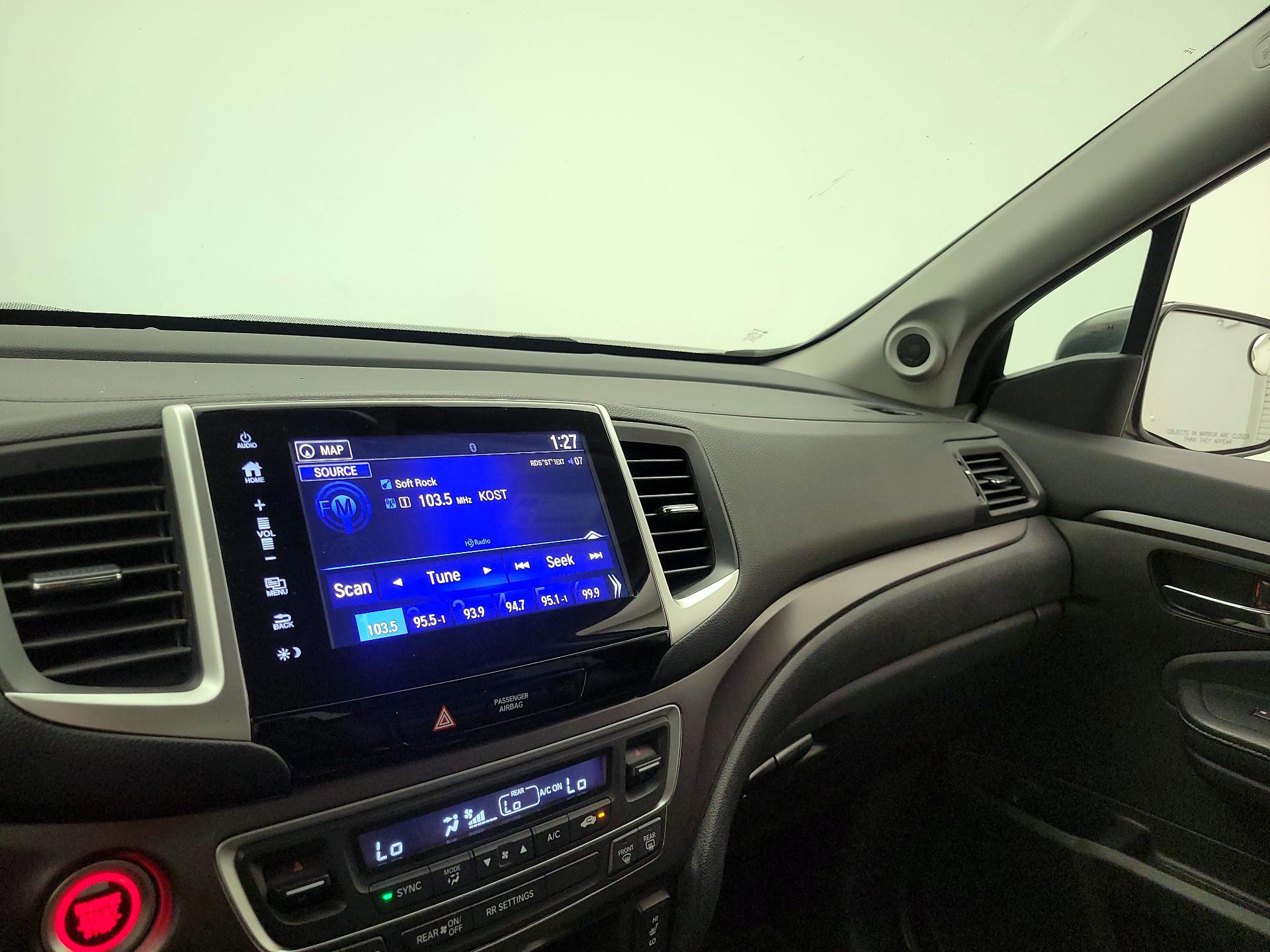 Thumbnail: 2017 Honda Ridgeline - 16