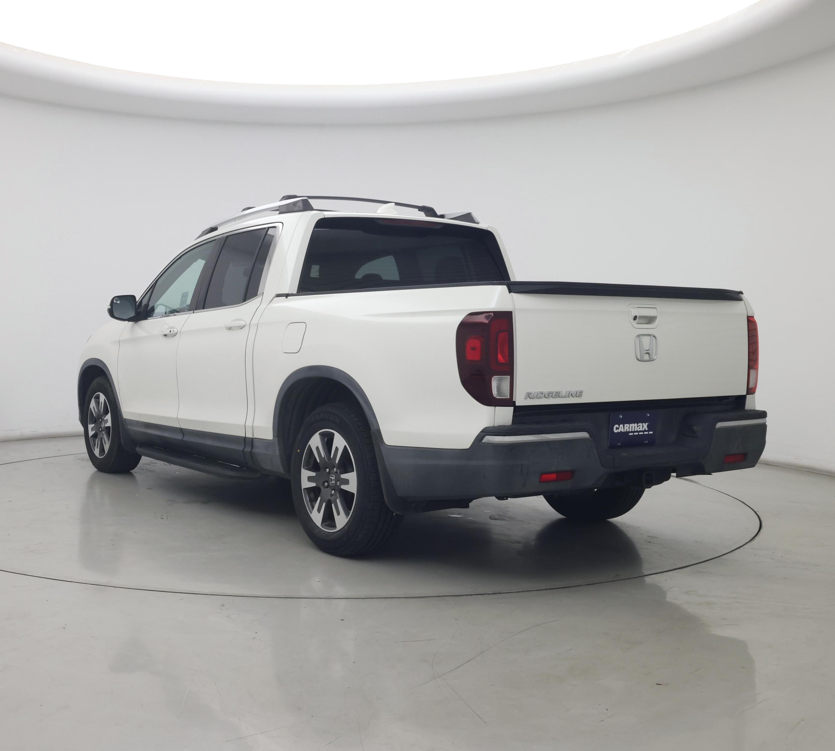 Thumbnail: 2017 Honda Ridgeline - 2