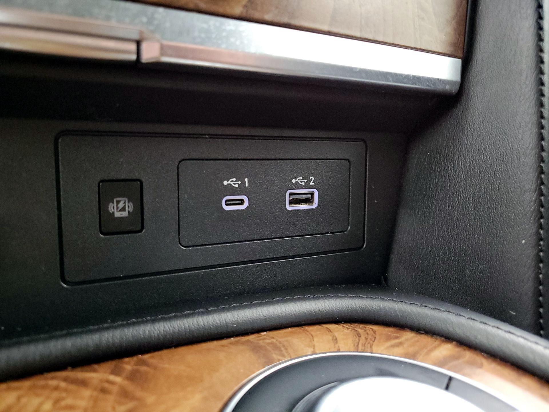 Thumbnail: 2023 Nissan Armada - 19