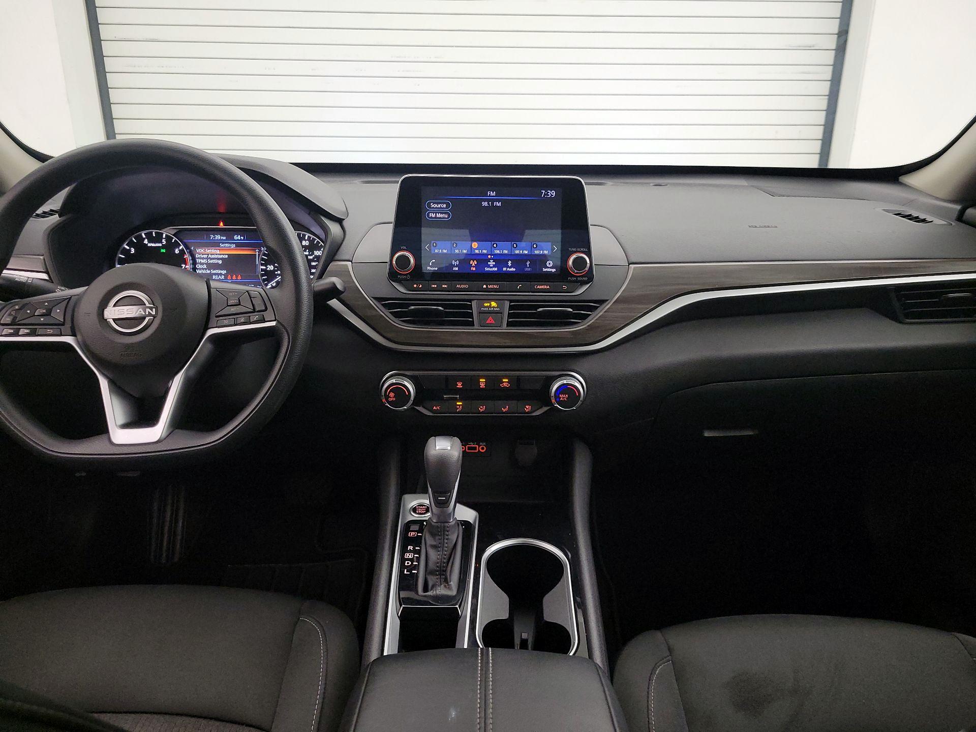 Thumbnail: 2024 Nissan Altima - 9