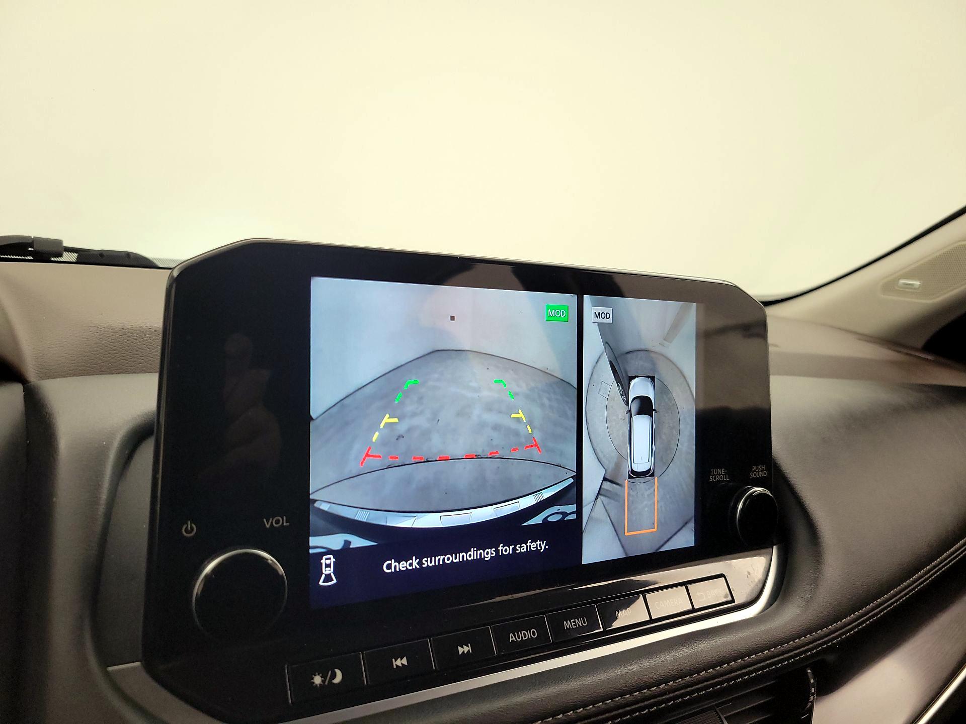 Thumbnail: 2022 Nissan Rogue - 15