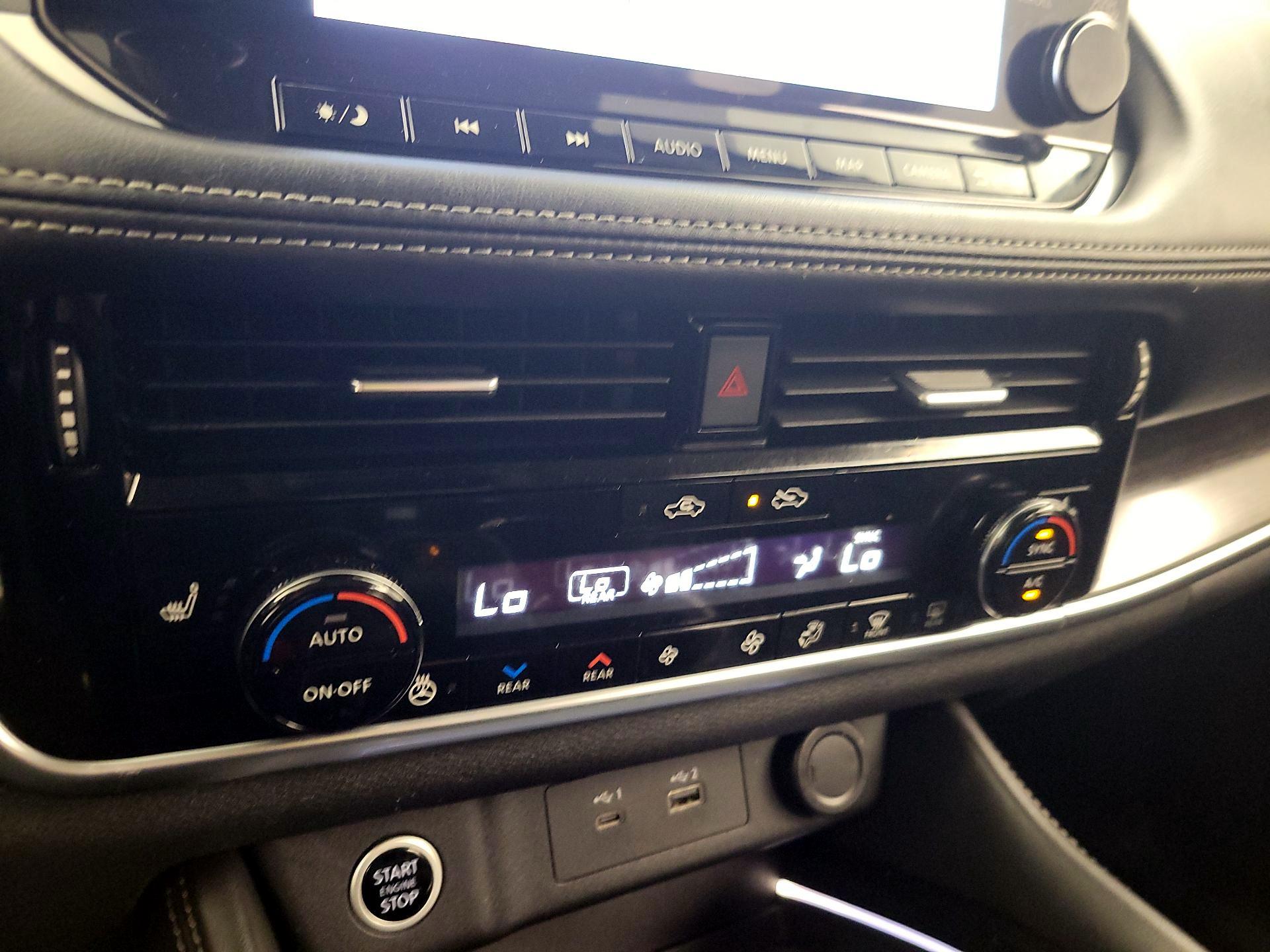 Thumbnail: 2022 Nissan Rogue - 17