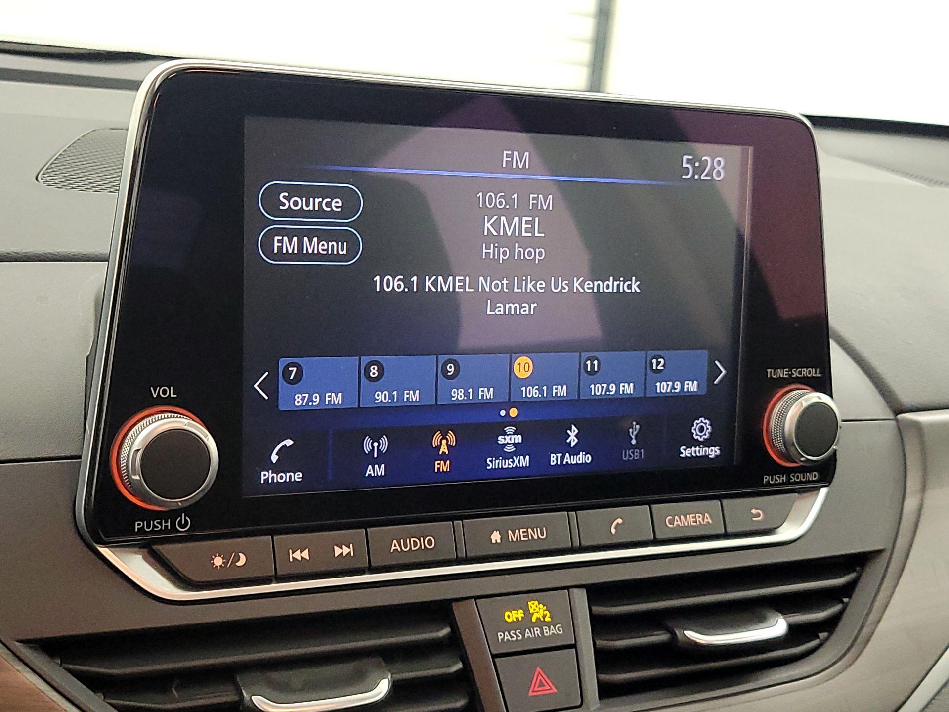 Thumbnail: 2024 Nissan Altima - 15