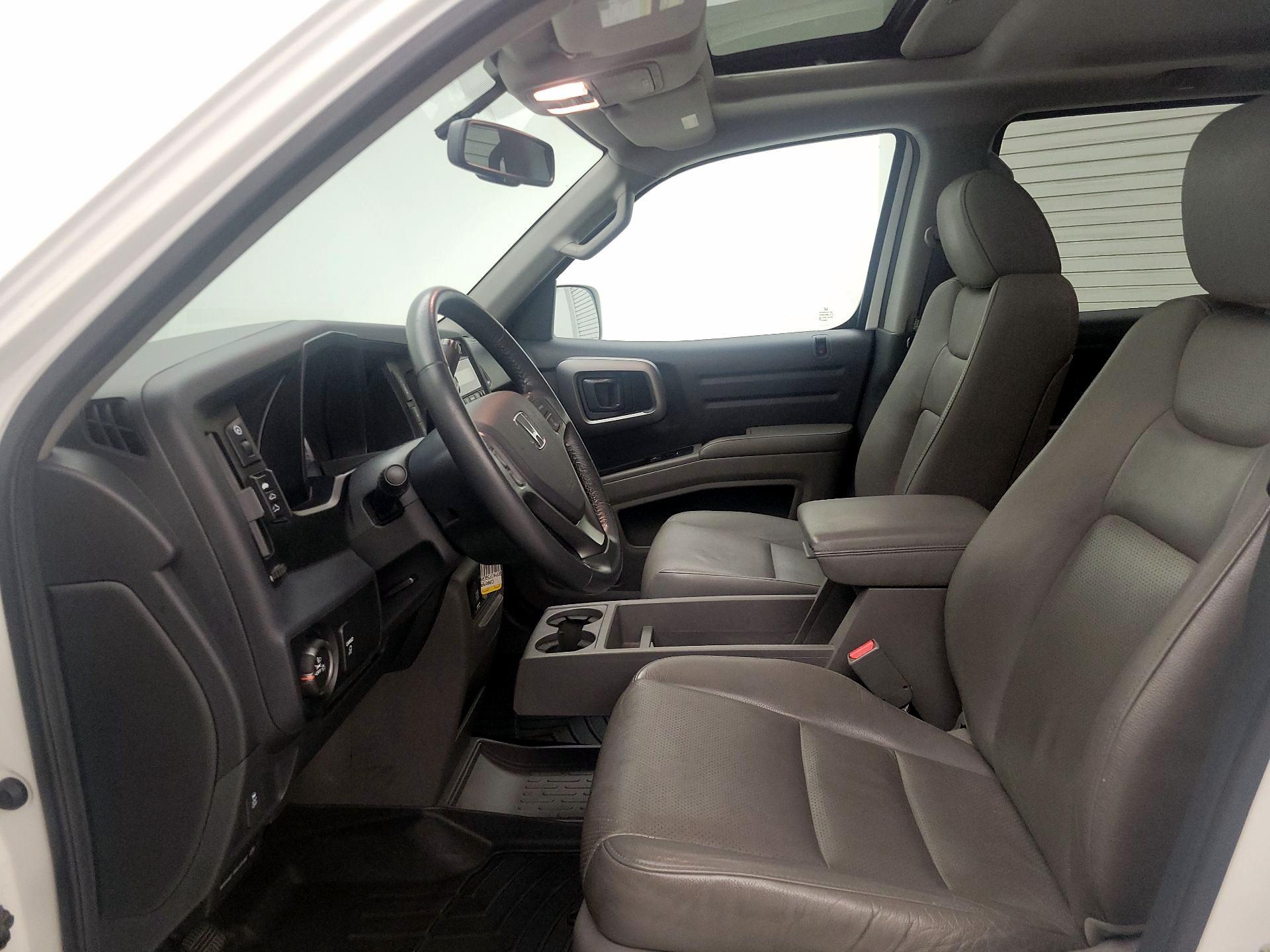 Thumbnail: 2014 Honda Ridgeline - 11