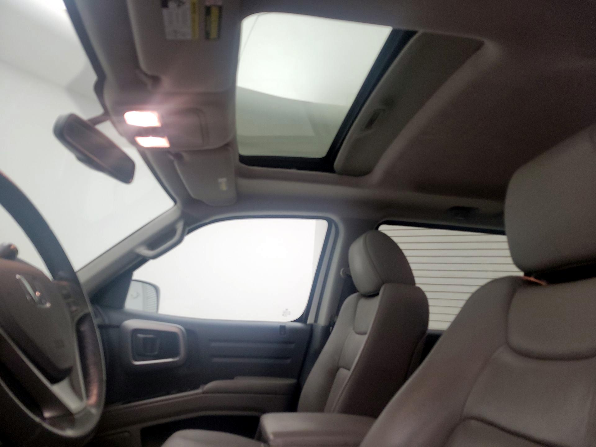 Thumbnail: 2014 Honda Ridgeline - 19