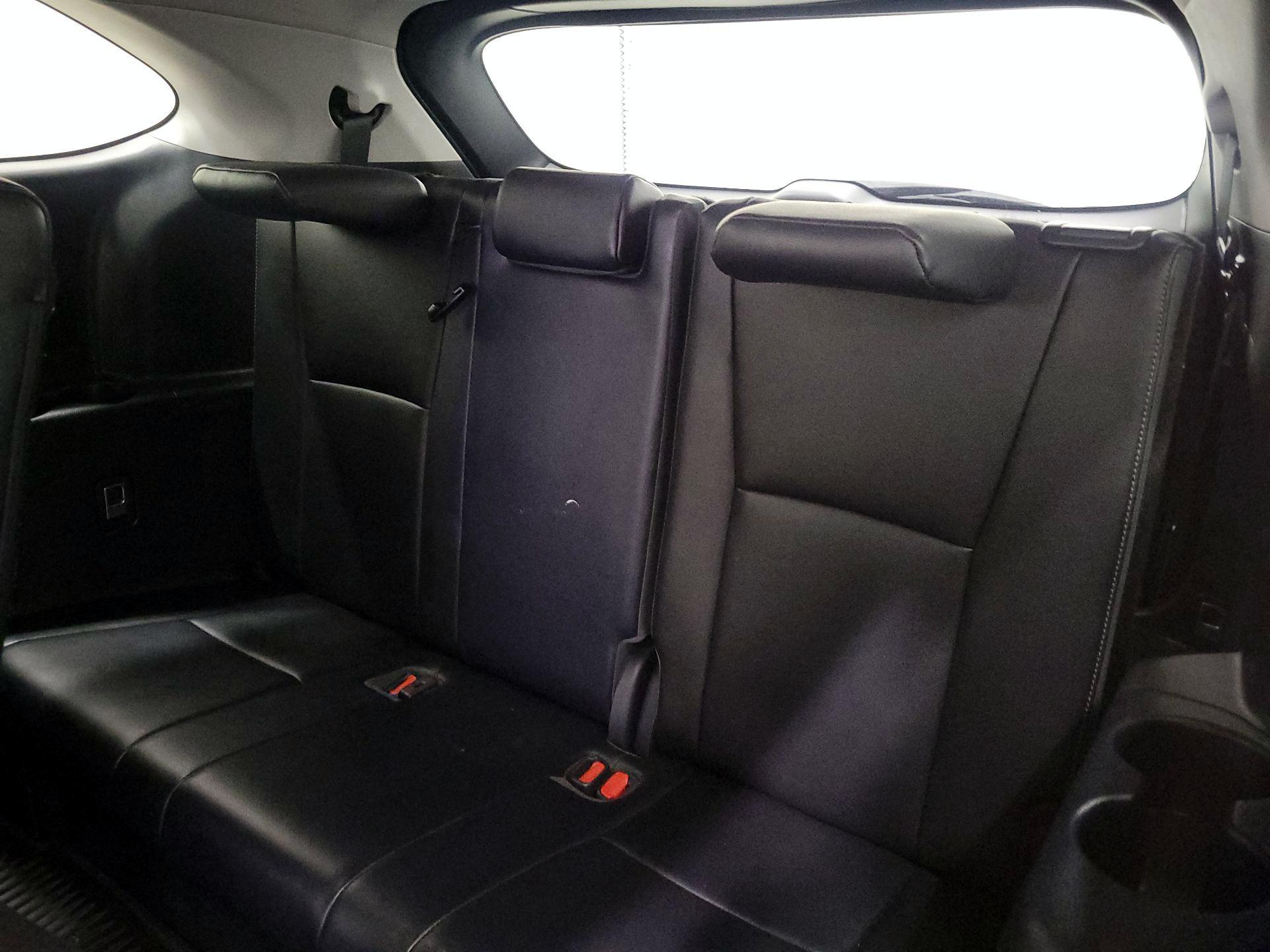 Thumbnail: 2023 Toyota Highlander - 20