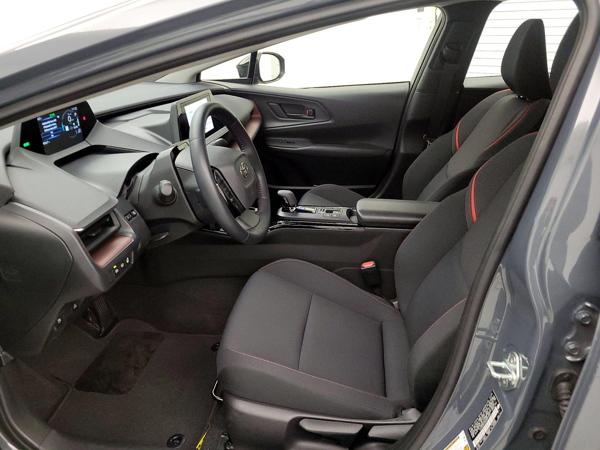 Thumbnail: 2024 Toyota Prius Prime - 11