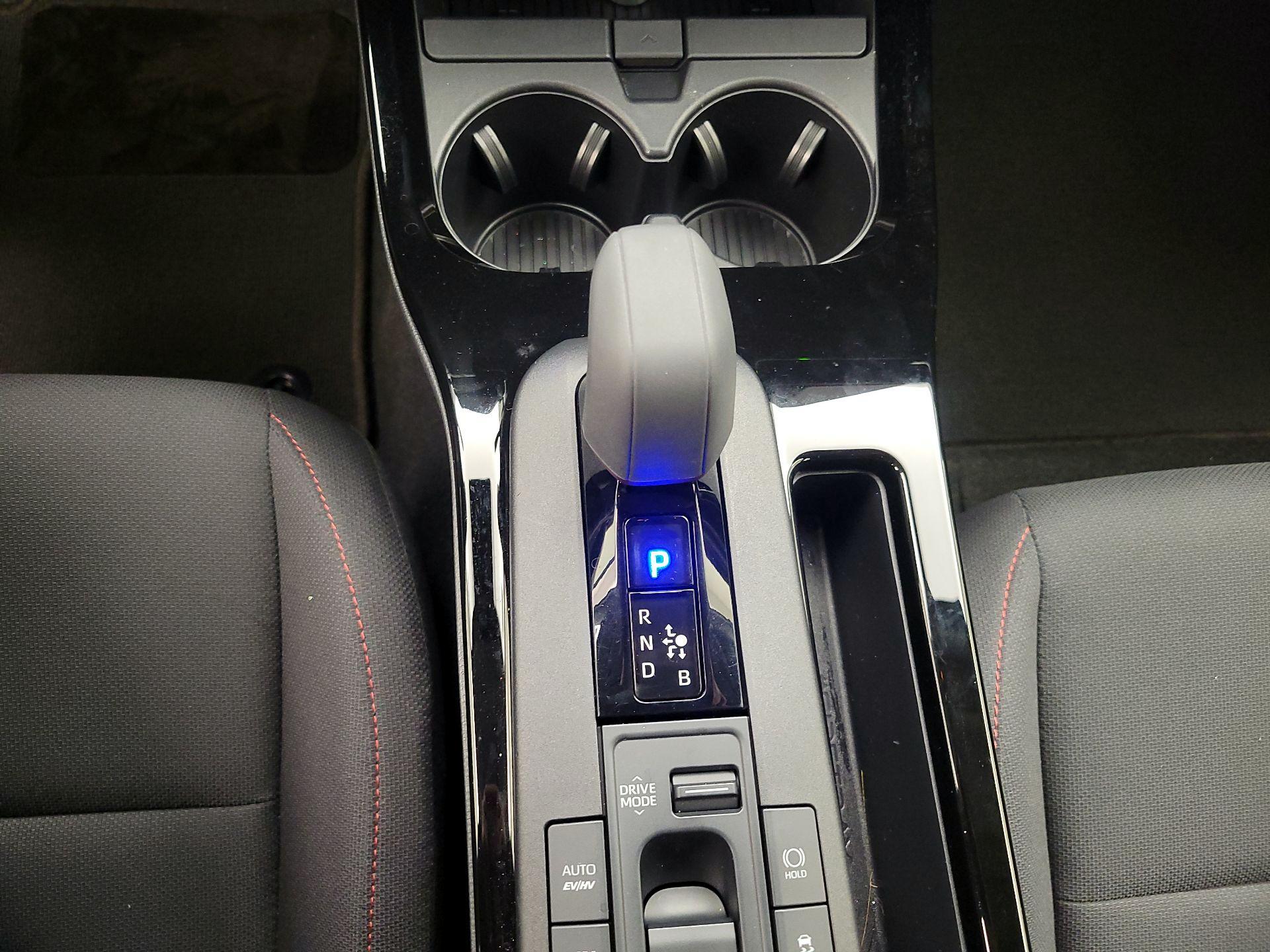 Thumbnail: 2024 Toyota Prius Prime - 17