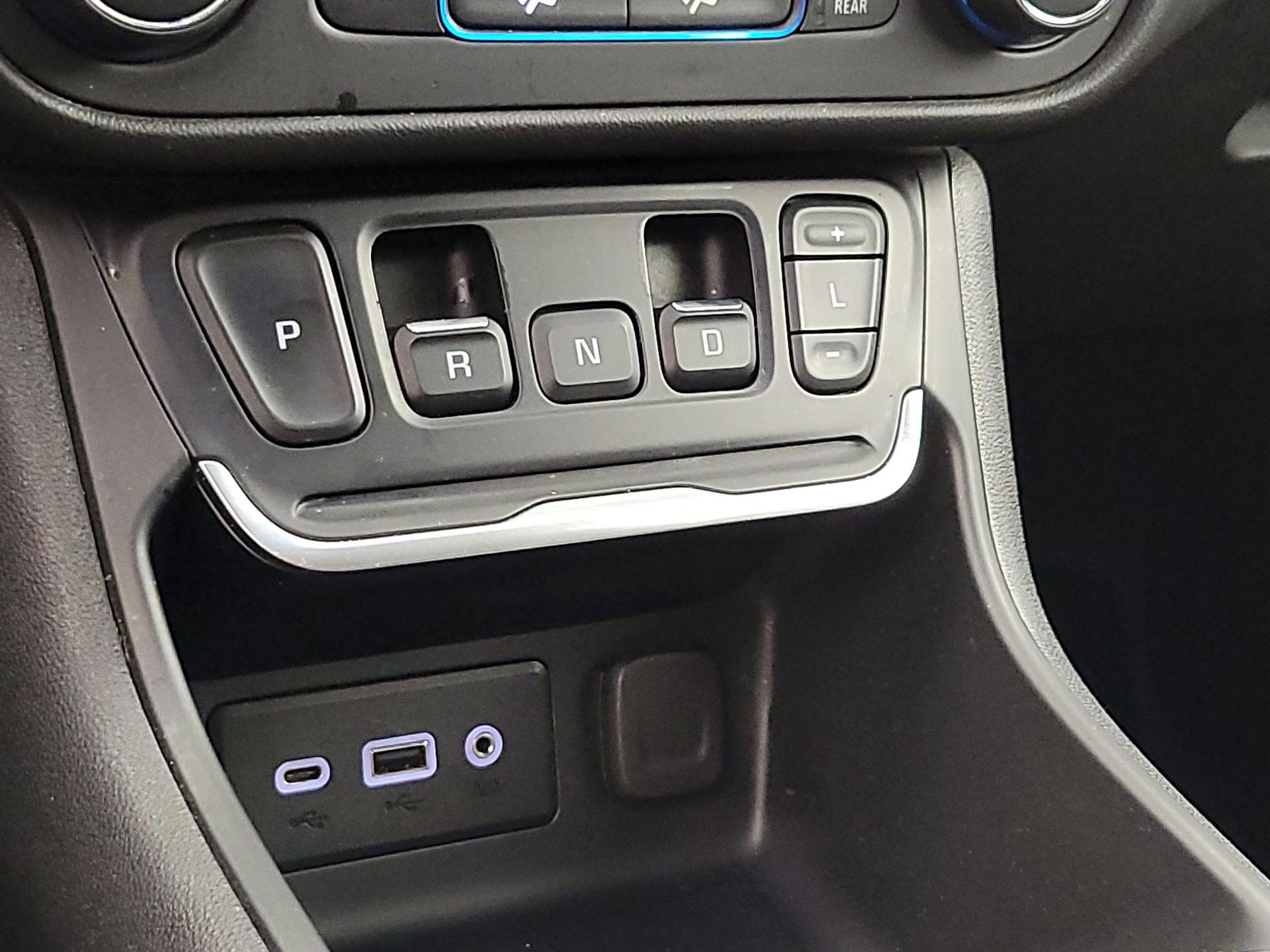 Thumbnail: 2020 GMC Terrain - 16