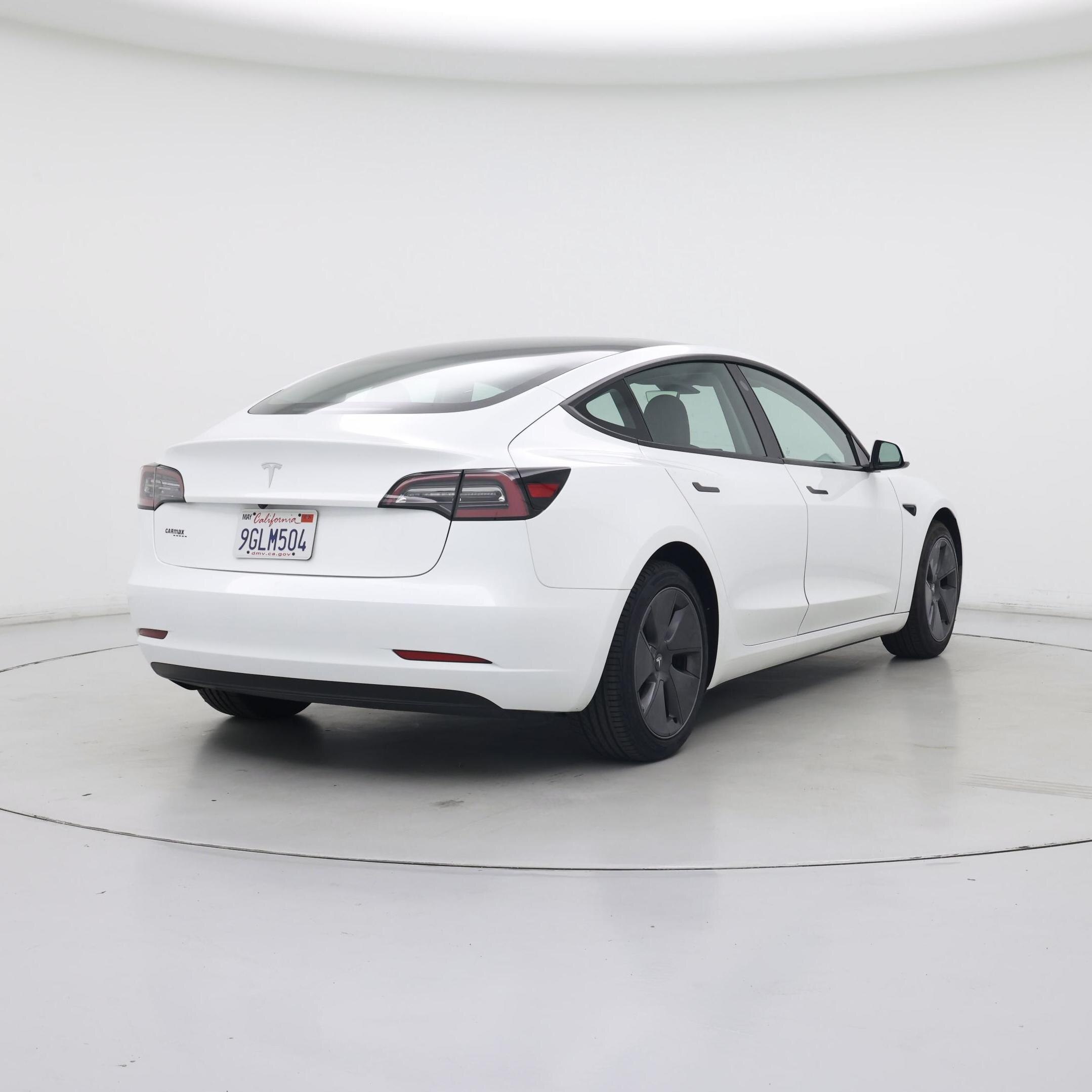 Thumbnail: 2023 Tesla Model 3 - 8