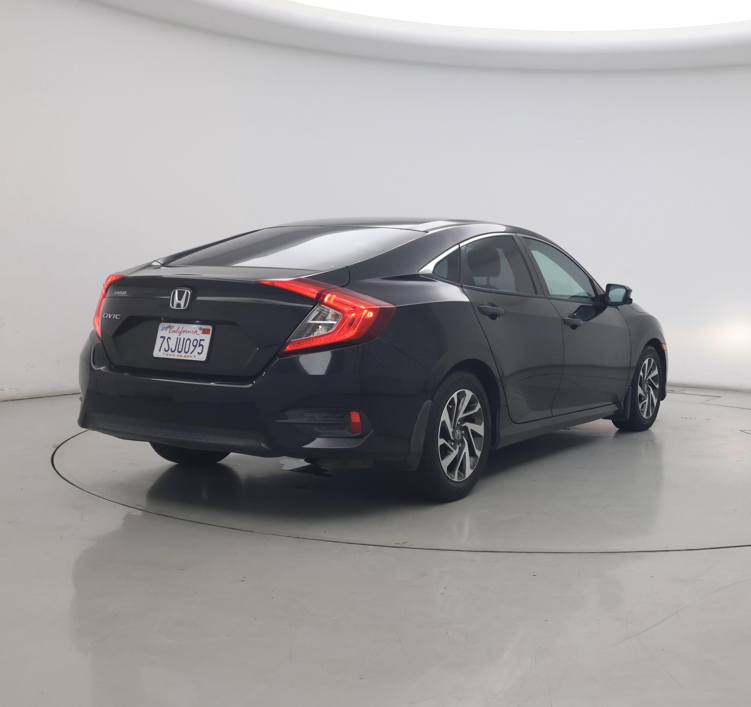 Thumbnail: 2016 Honda Civic - 8