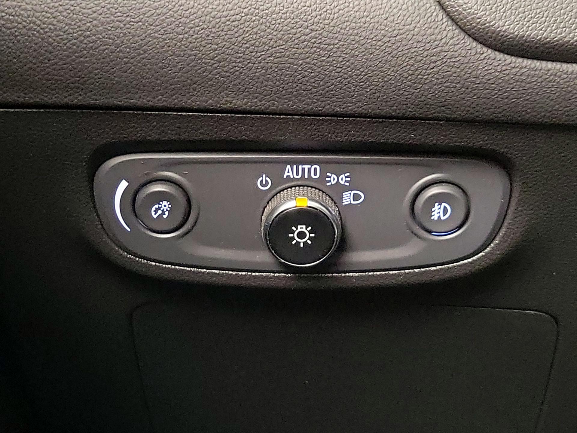 Thumbnail: 2023 Buick Encore GX - 13