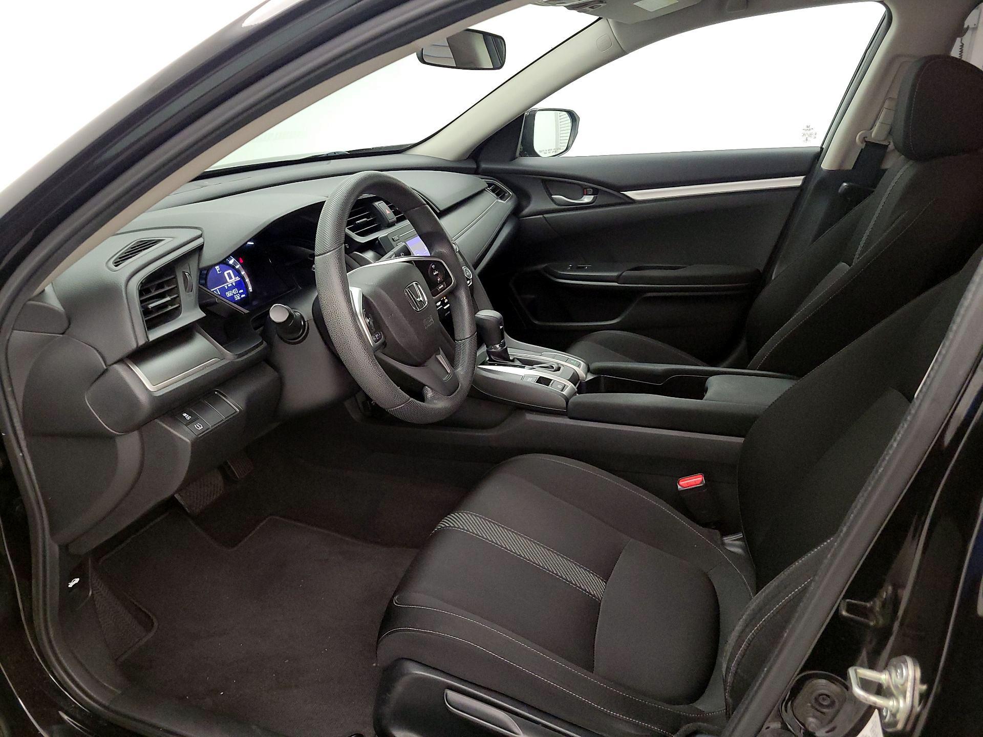 Thumbnail: 2016 Honda Civic - 11