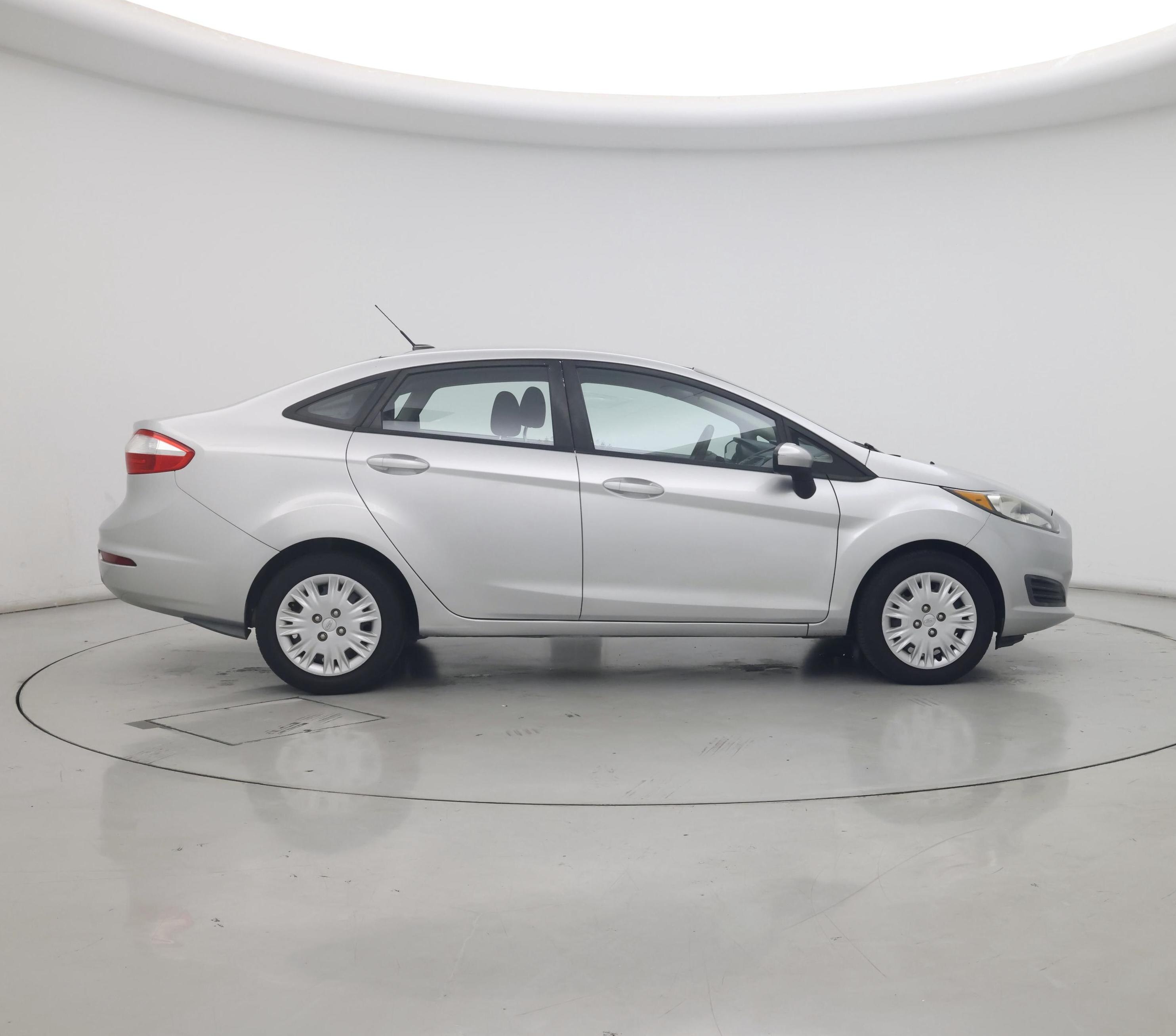 Thumbnail: 2016 Ford Fiesta - 7
