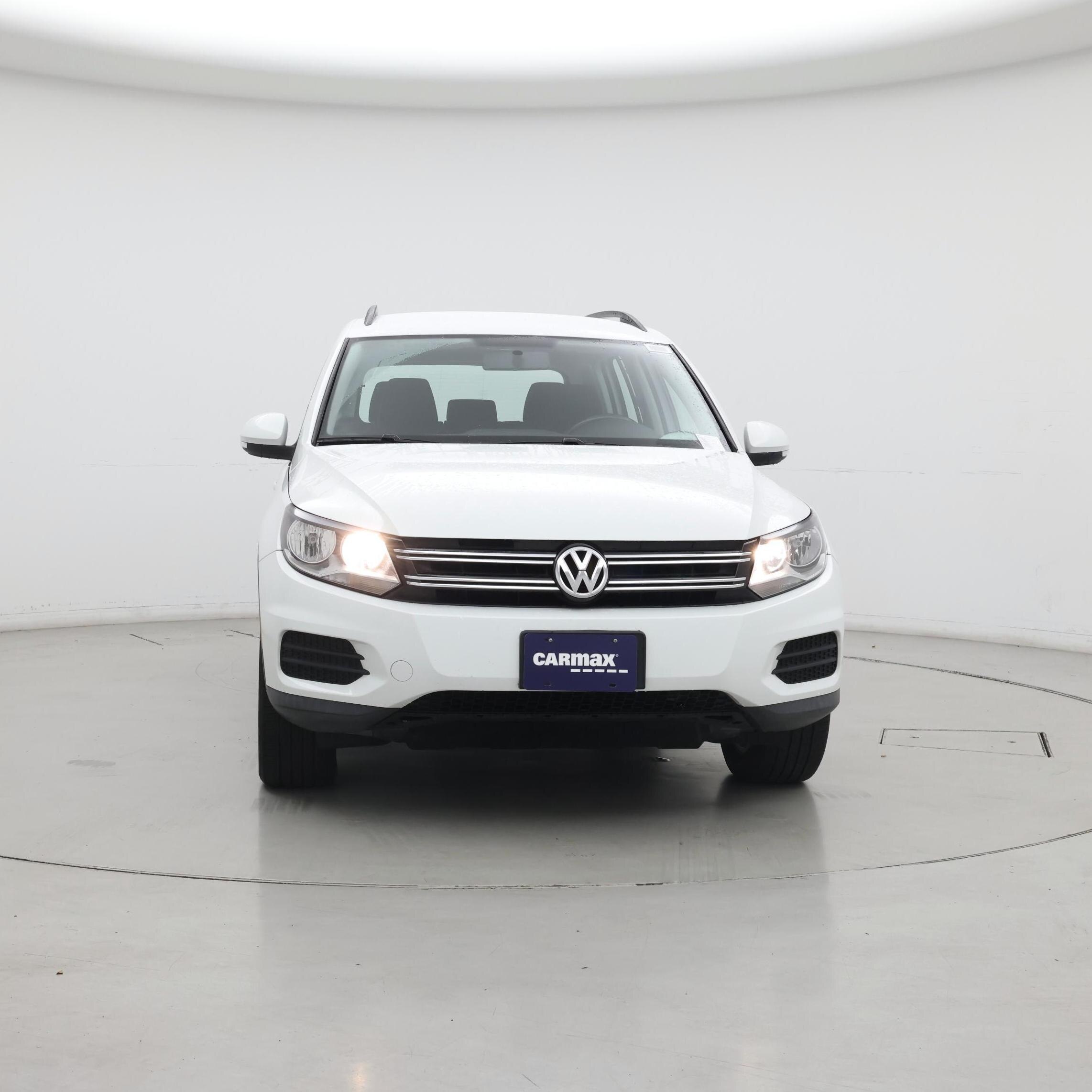 Thumbnail: 2017 Volkswagen Tiguan - 5