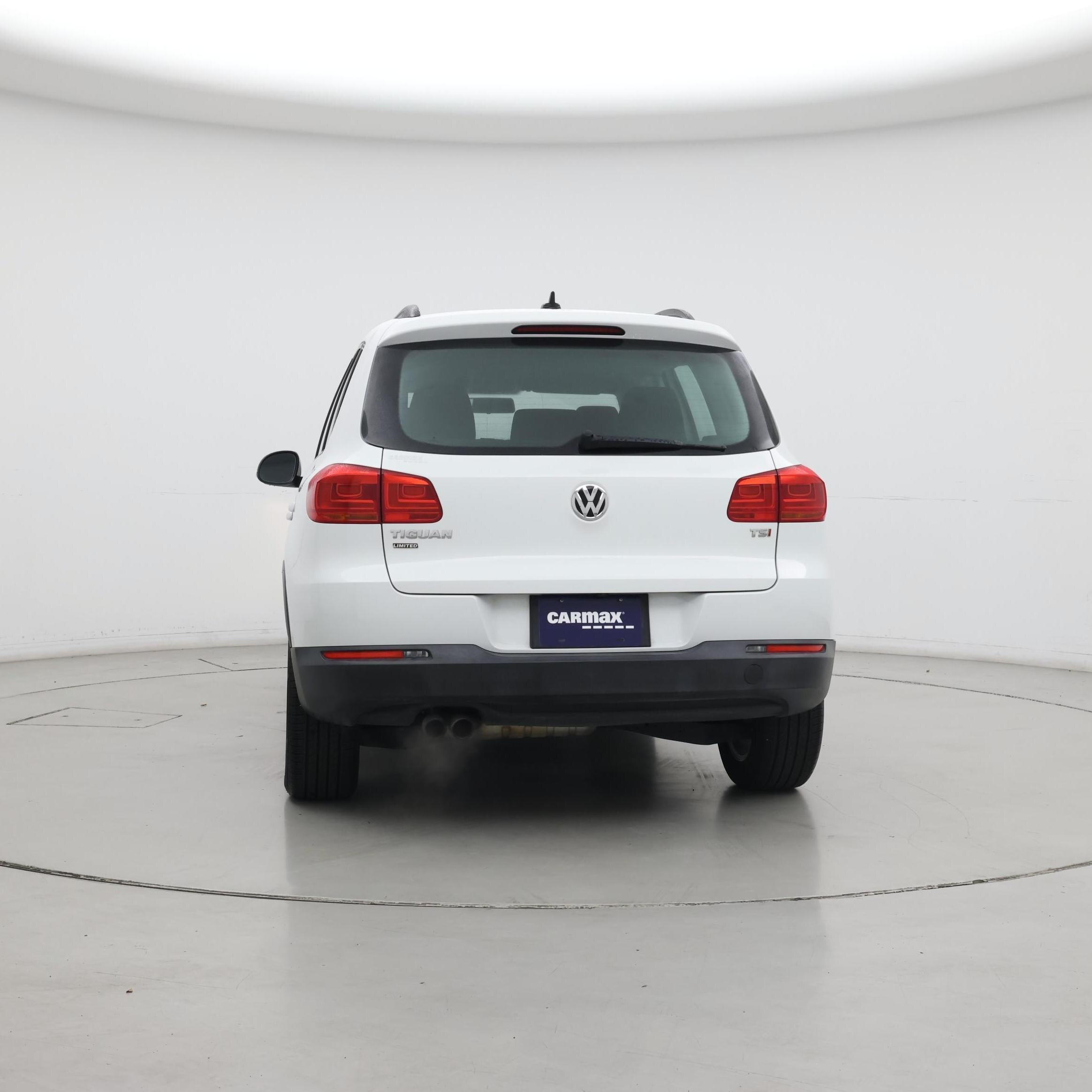 Thumbnail: 2017 Volkswagen Tiguan - 6