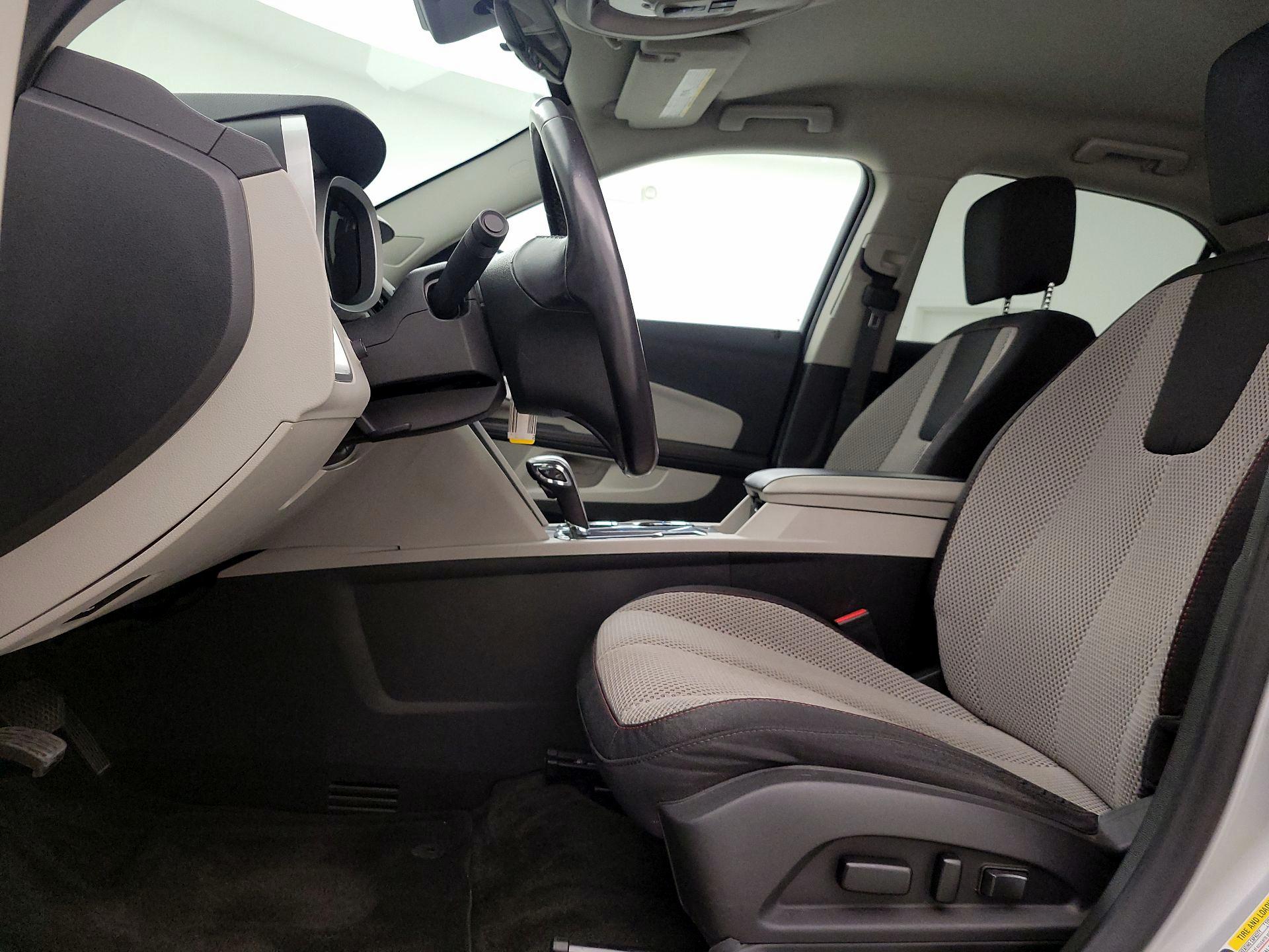 Thumbnail: 2015 Chevrolet Equinox - 11