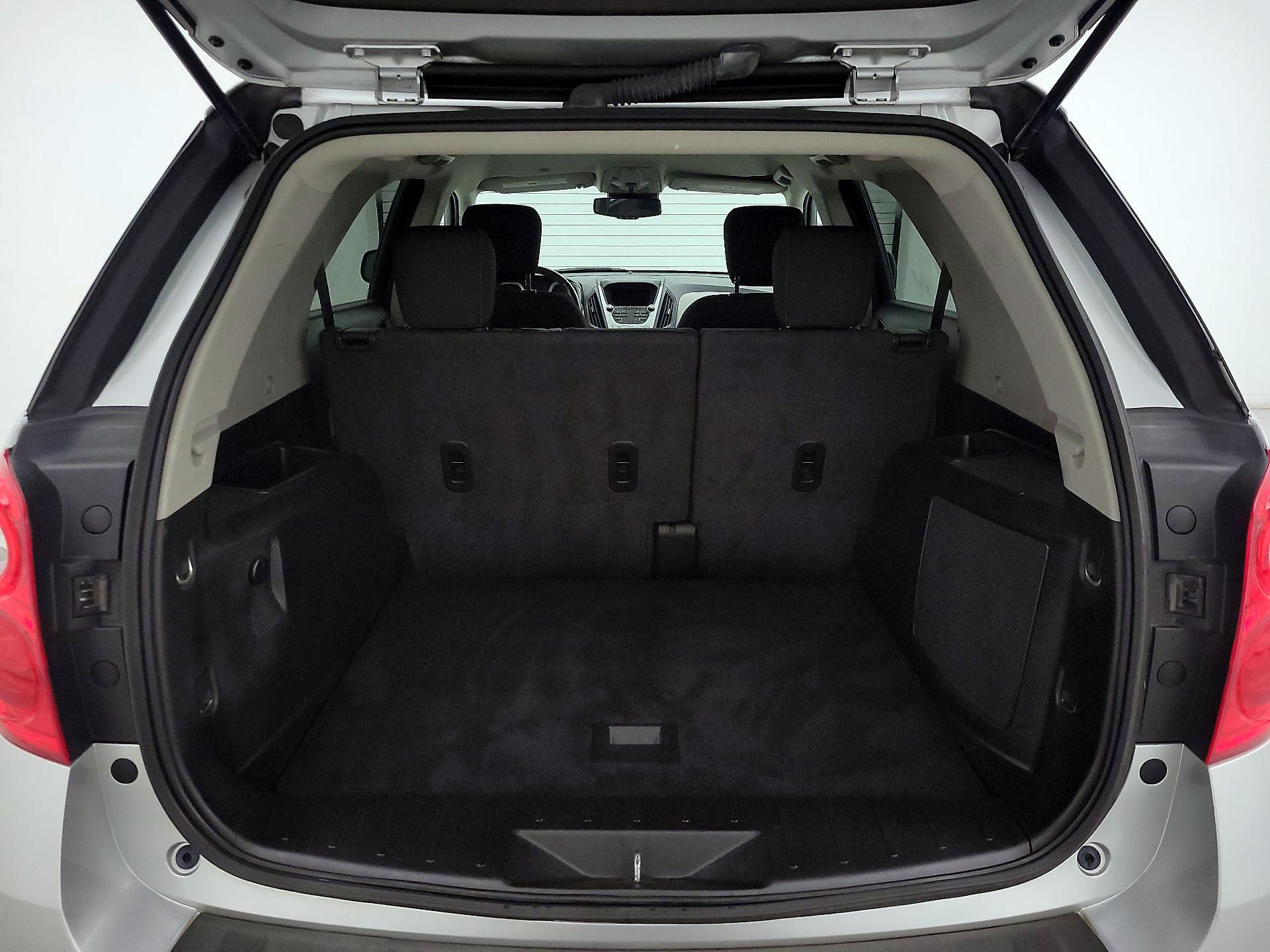 Thumbnail: 2015 Chevrolet Equinox - 19