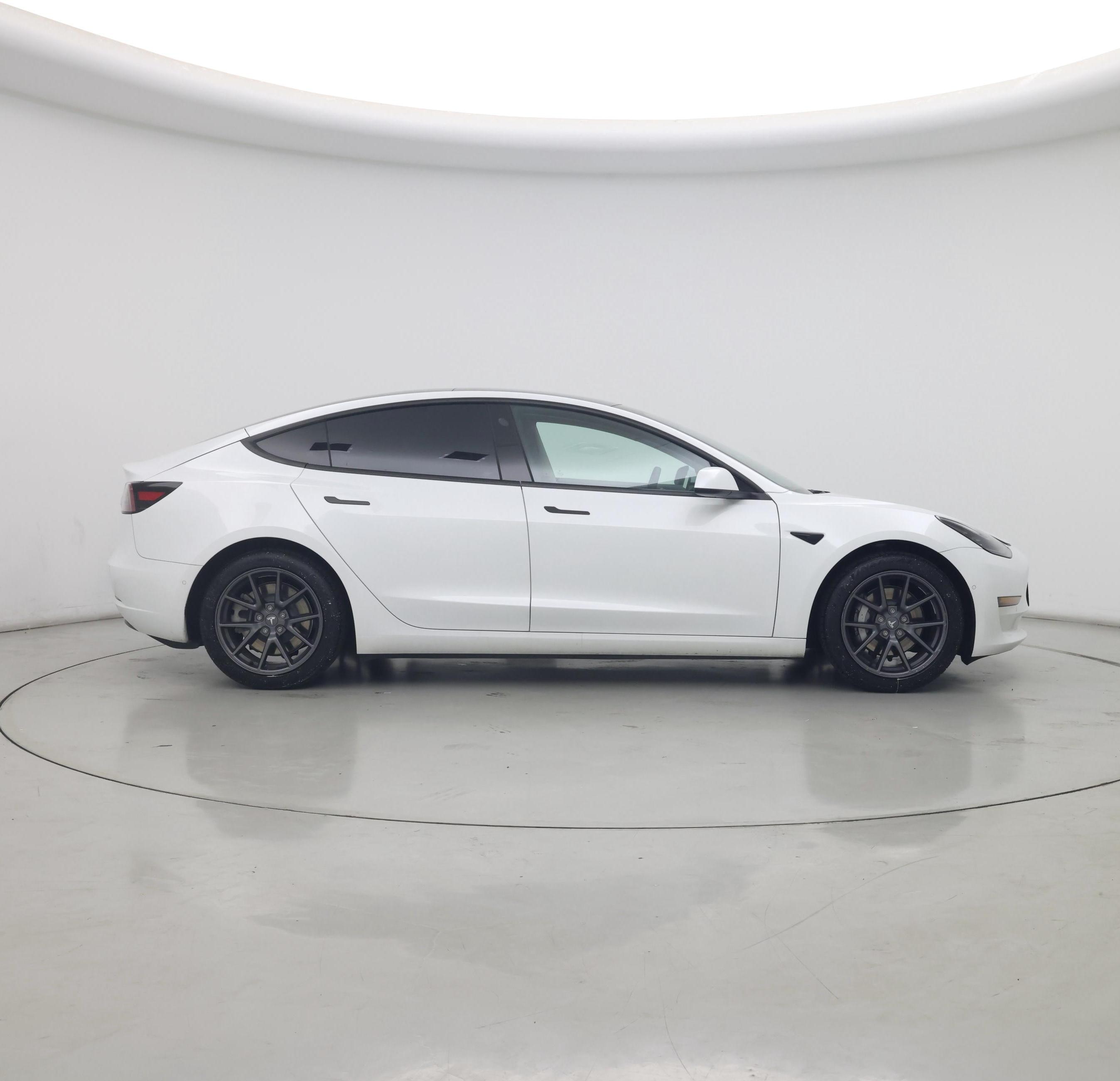 Thumbnail: 2021 Tesla Model 3 - 7