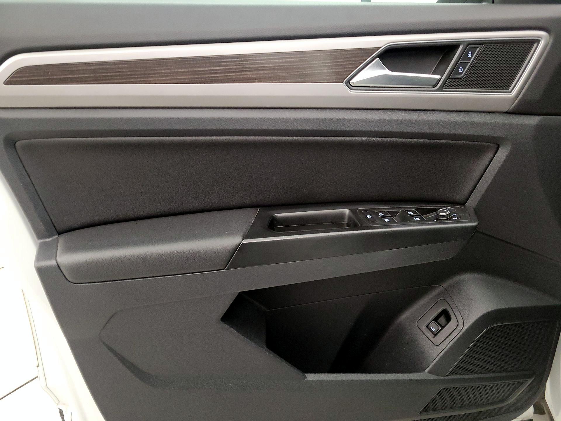 Thumbnail: 2019 Volkswagen Atlas - 12